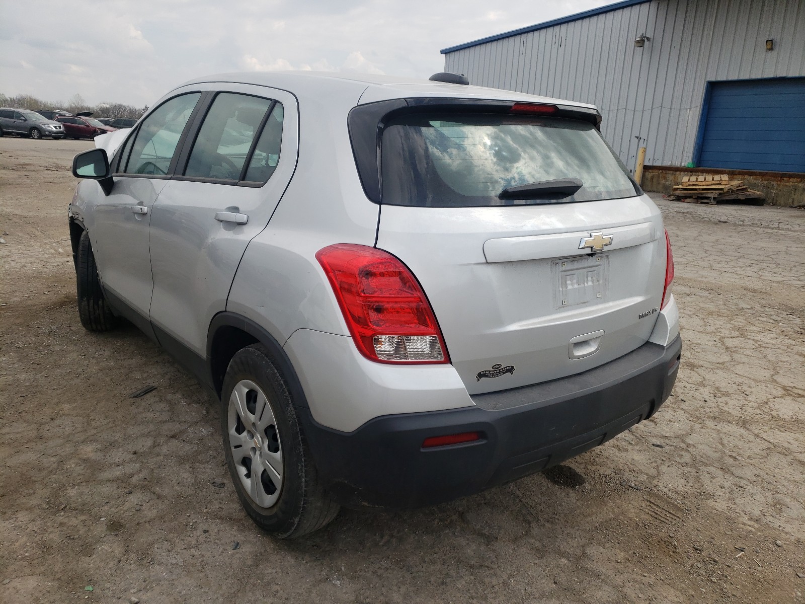 Zdjęcie 3 z aukcji – 2016 CHEVROLET TRAX LS z VIN 3GNCJKSBXGL274847