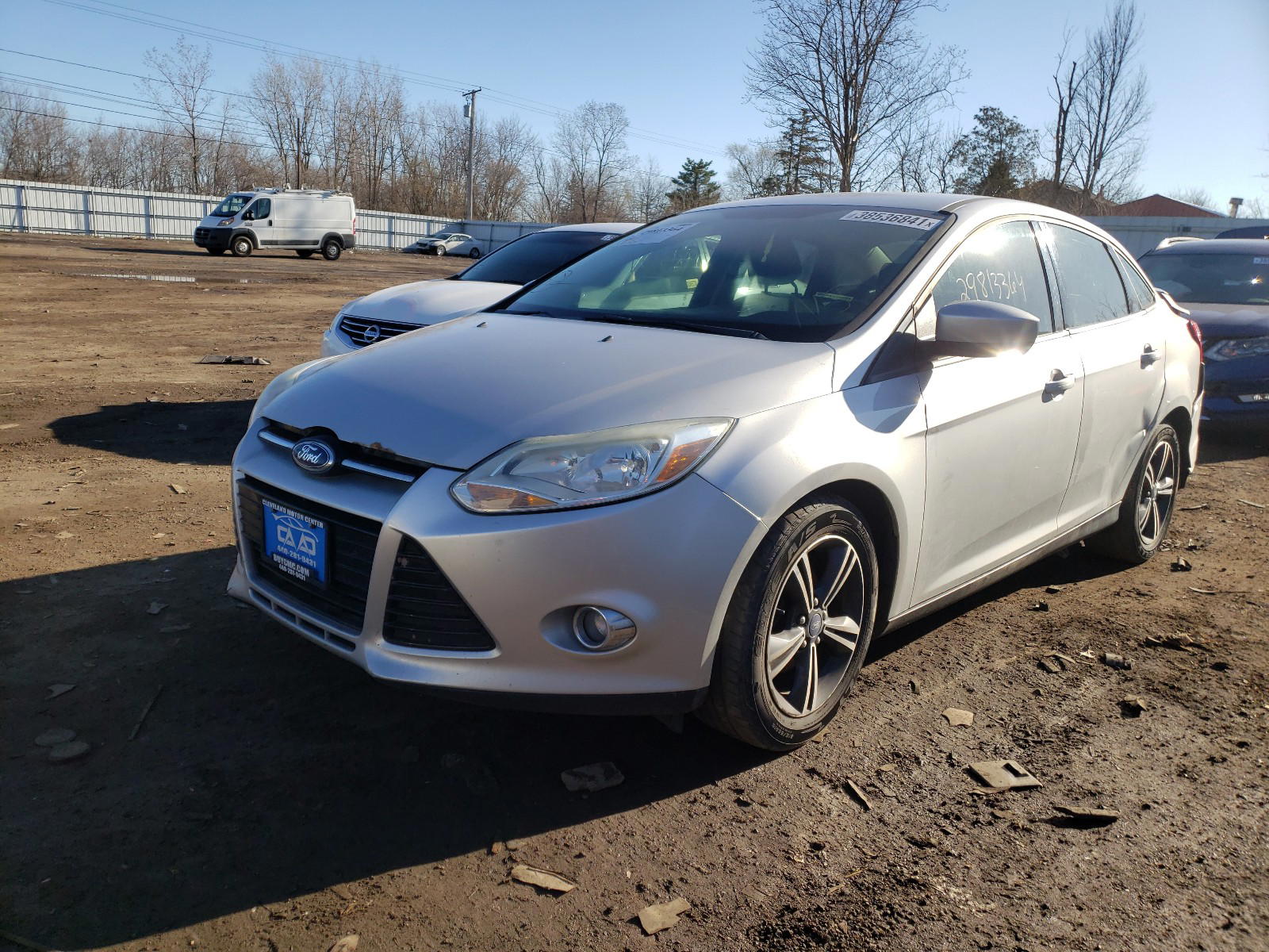 Photo 2 from auction – 2012 FORD FOCUS SE with VIN 1FAHP3F20CL255524