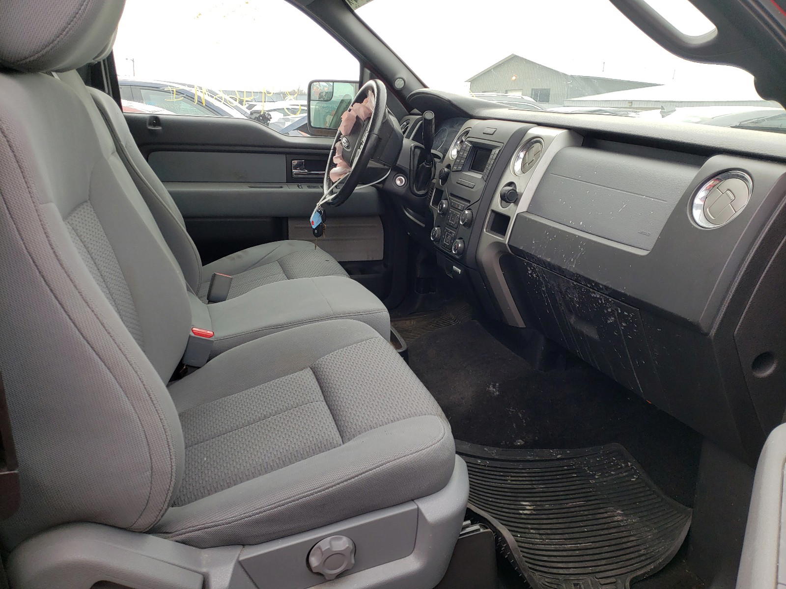 Photo 5 from auction – 2014 FORD F150 SUPER with VIN 1FTFX1EF2EKF70621
