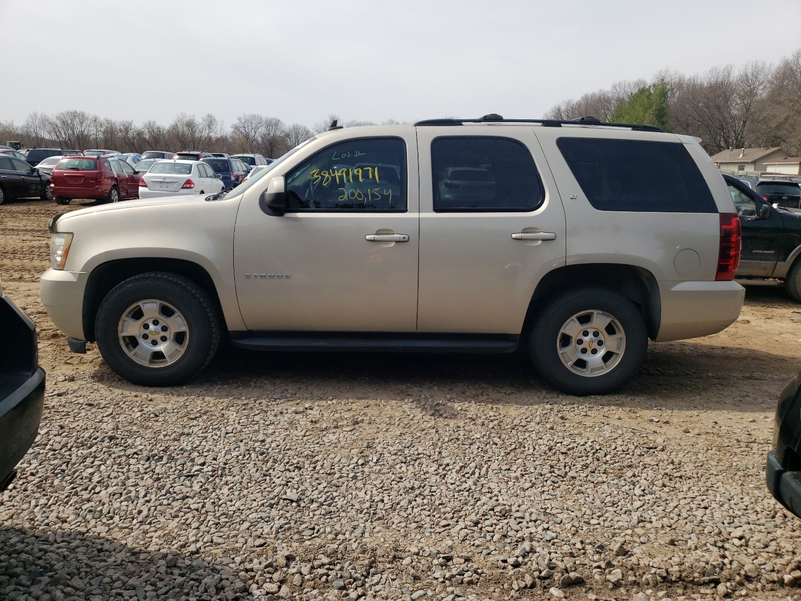 Photo 10 from auction – 2007 CHEVROLET TAHOE with VIN 1GNFK13057R100128
