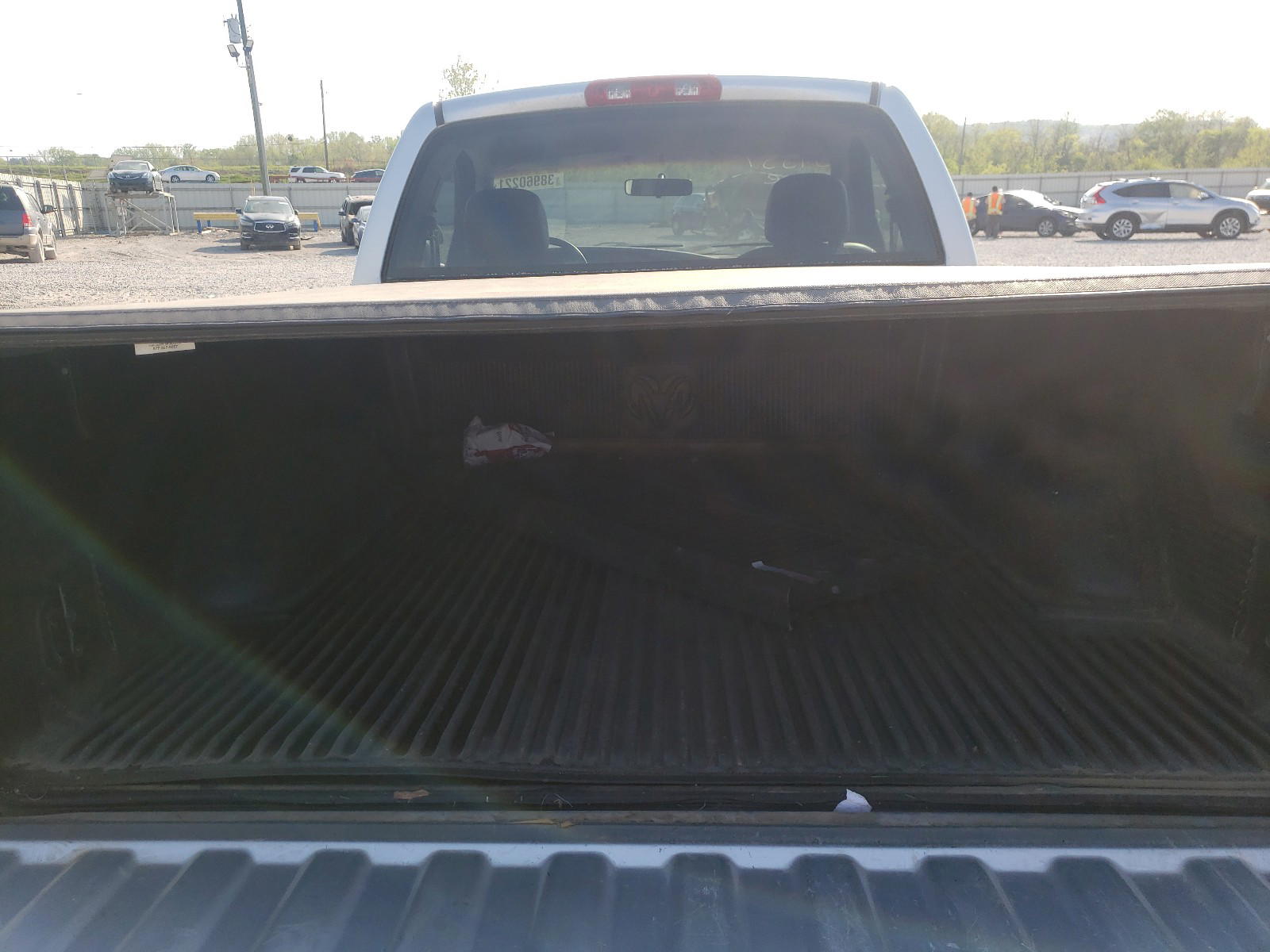 Photo 6 from auction – 2002 DODGE RAM 1500 with VIN 1D7HA16N52J212677