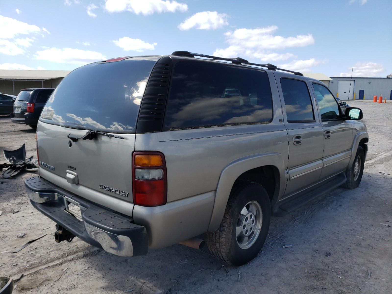 Photo 4 from auction – 2002 CHEVROLET SUBURBAN with VIN 1GNFK16Z22J100749