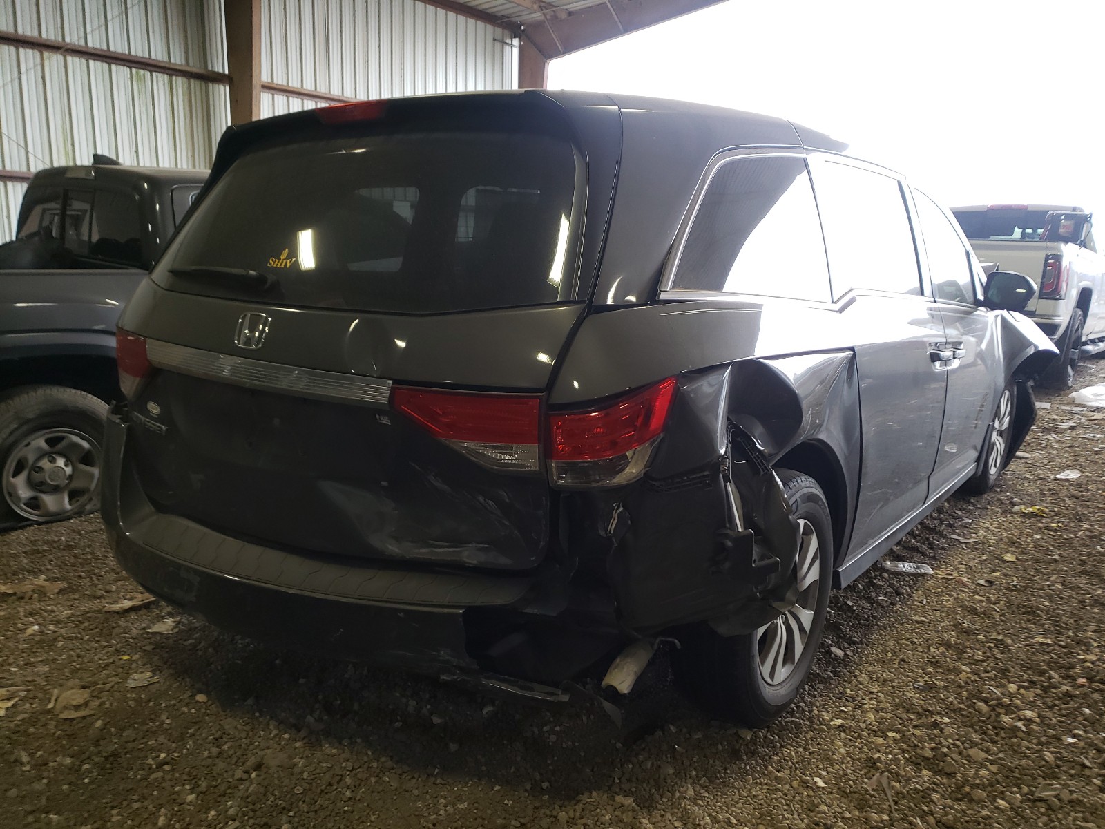Photo 4 from auction – 2015 HONDA ODYSSEY EX with VIN 5FNRL5H61FB063882