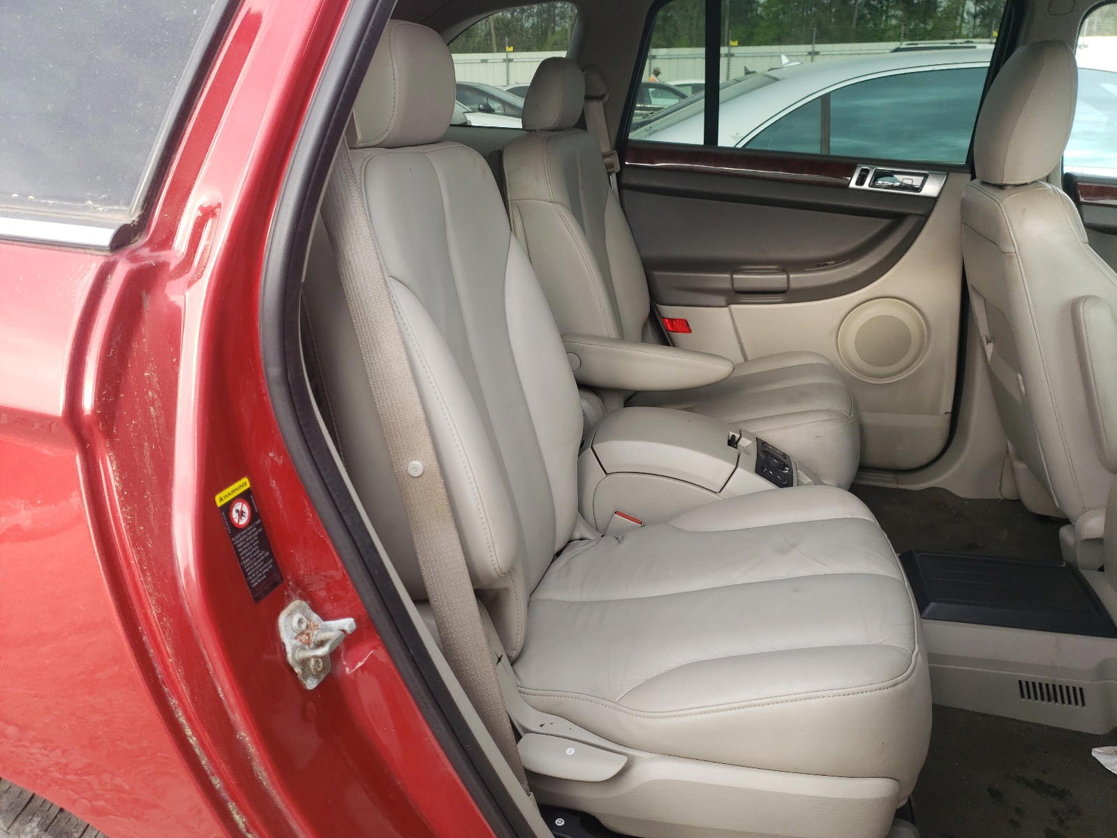 Photo 6 from auction – 2005 CHRYSLER PACIFICA T with VIN 2C8GF68415R576196