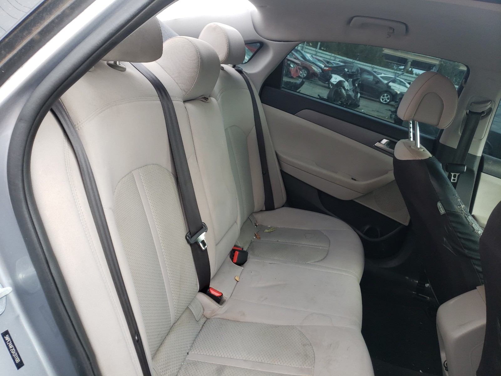 Photo 6 from auction – 2016 HYUNDAI SONATA SE with VIN 5NPE24AF2GH311100