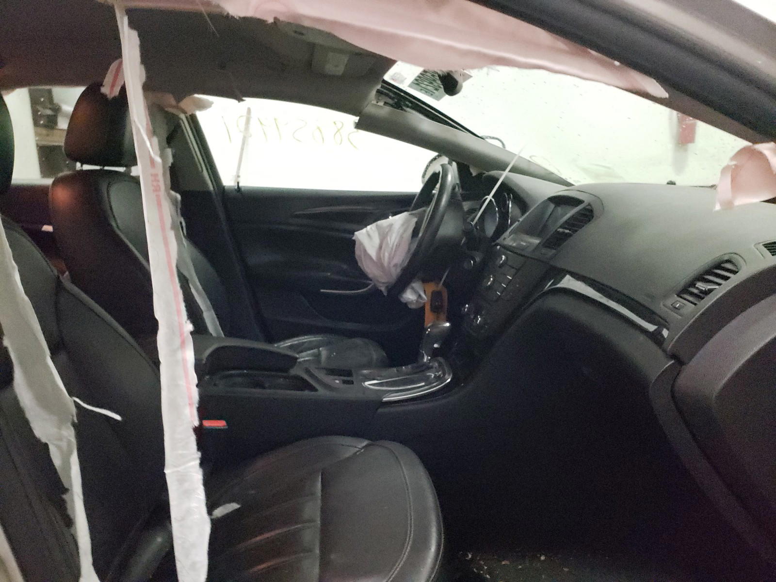 Photo 5 from auction – 2013 BUICK REGAL with VIN 2G4GR5ER3D9164438