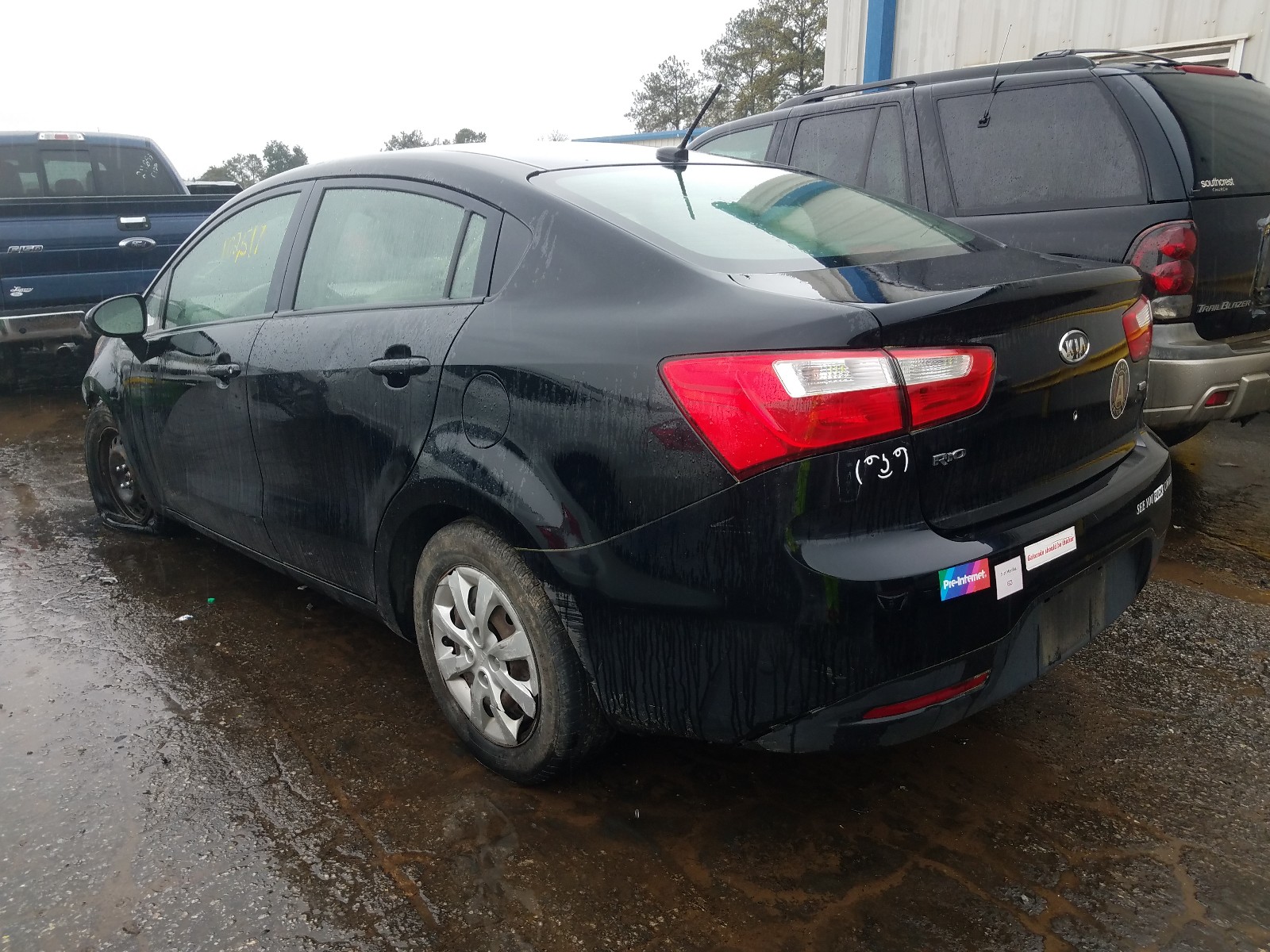 Photo 3 from auction – 2013 KIA RIO LX with VIN KNADM4A33D6118727