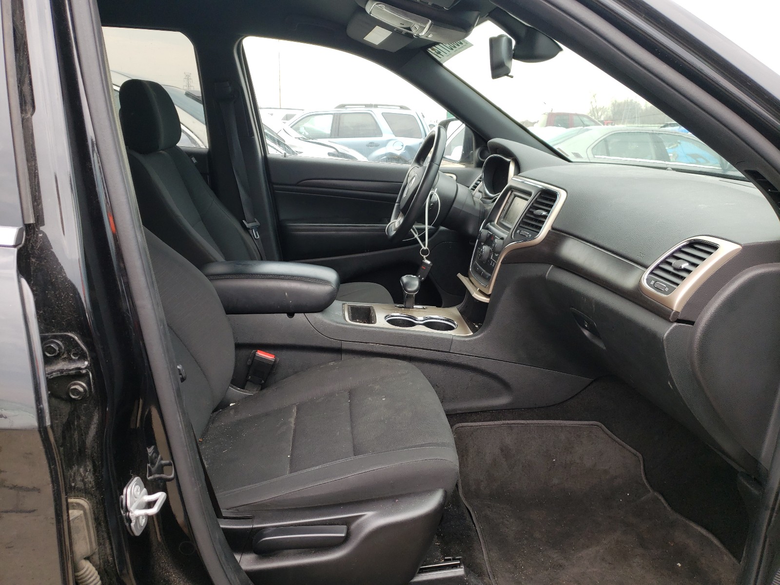 Photo 5 from auction – 2015 JEEP GRAND CHER with VIN 1C4RJFAG8FC659809