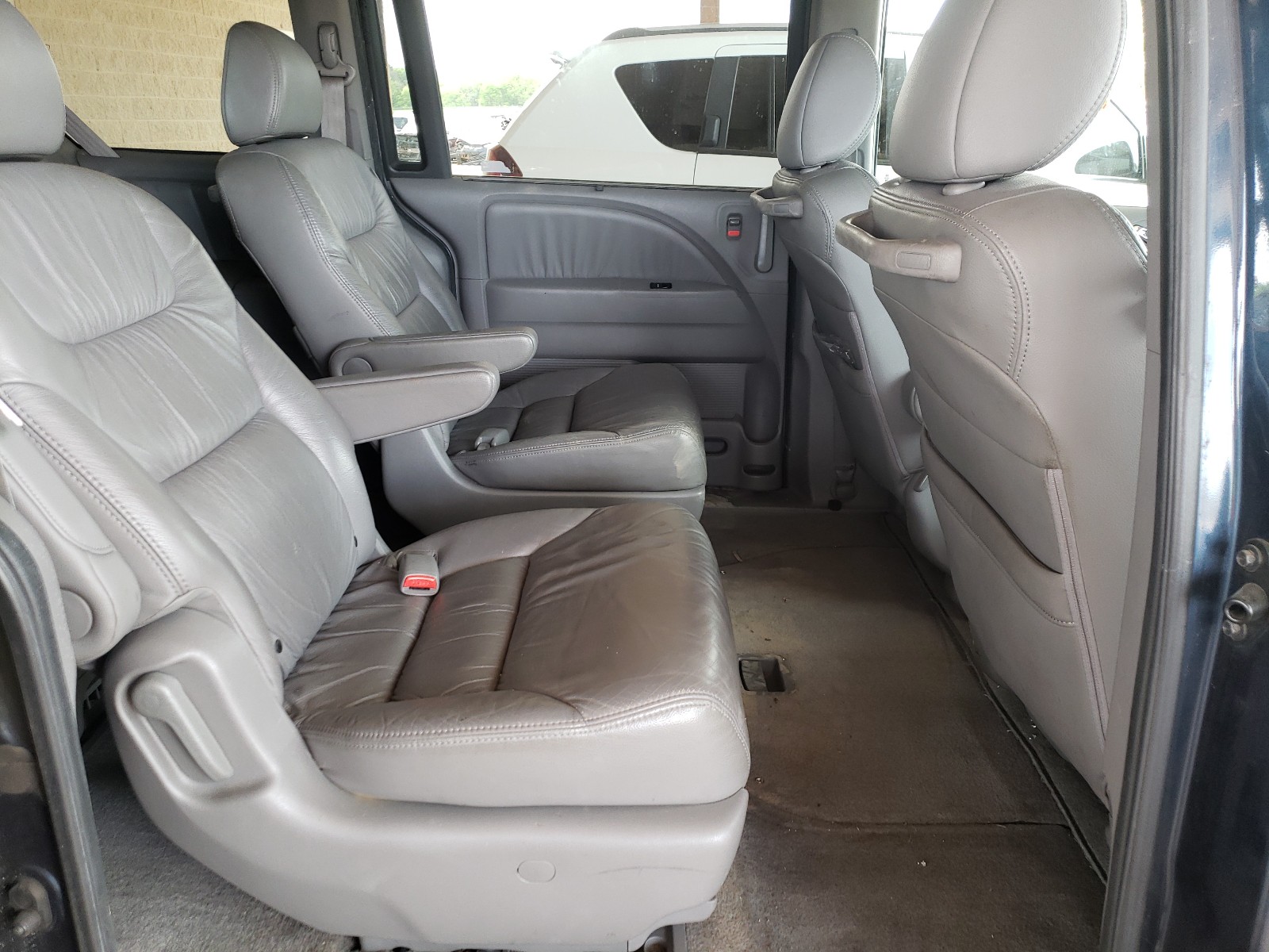 Photo 6 from auction – 2009 HONDA ODYSSEY EX with VIN 5FNRL38759B413354