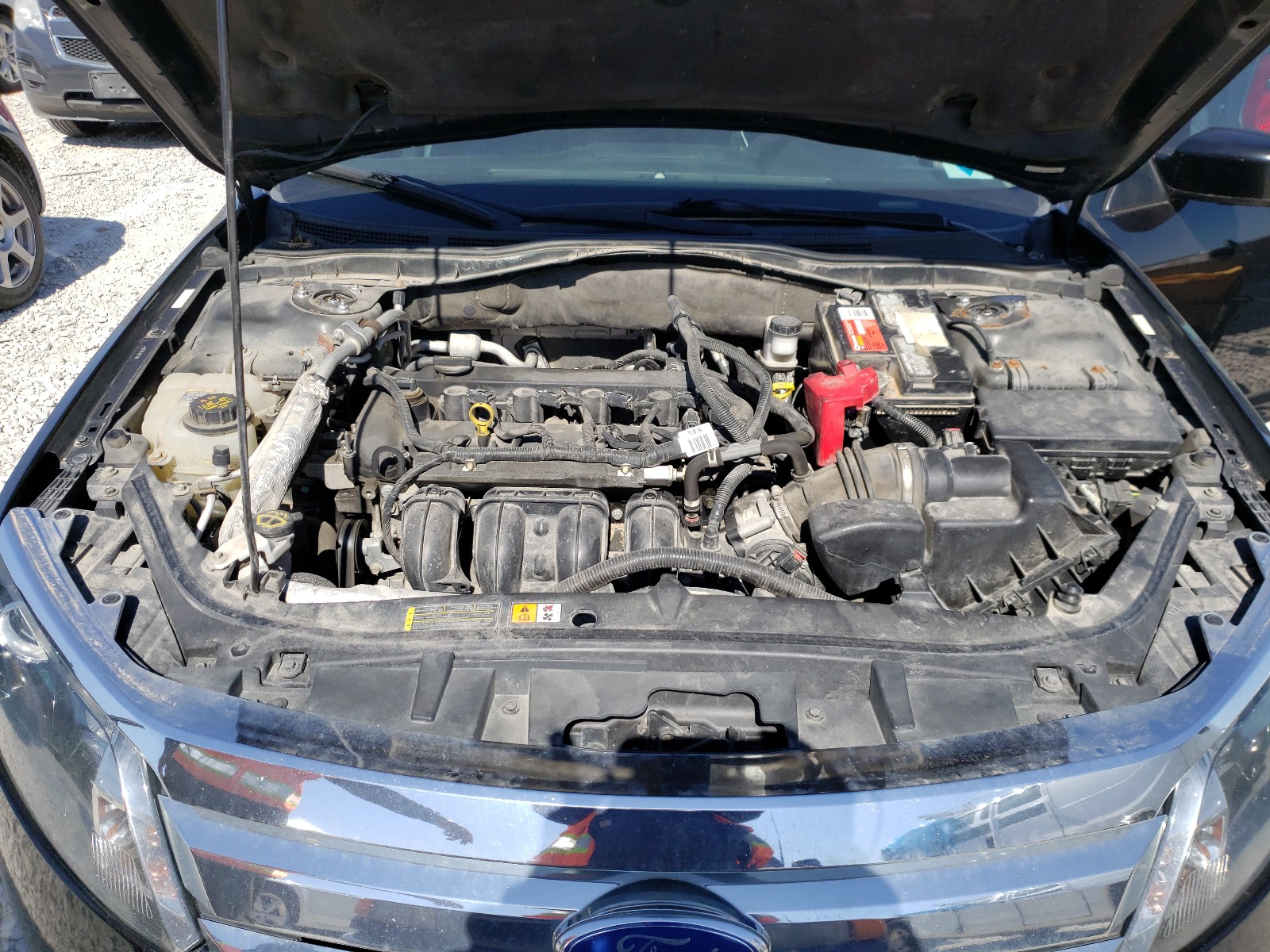 Photo 7 from auction – 2011 FORD FUSION SE with VIN 3FAHP0HA1BR267684