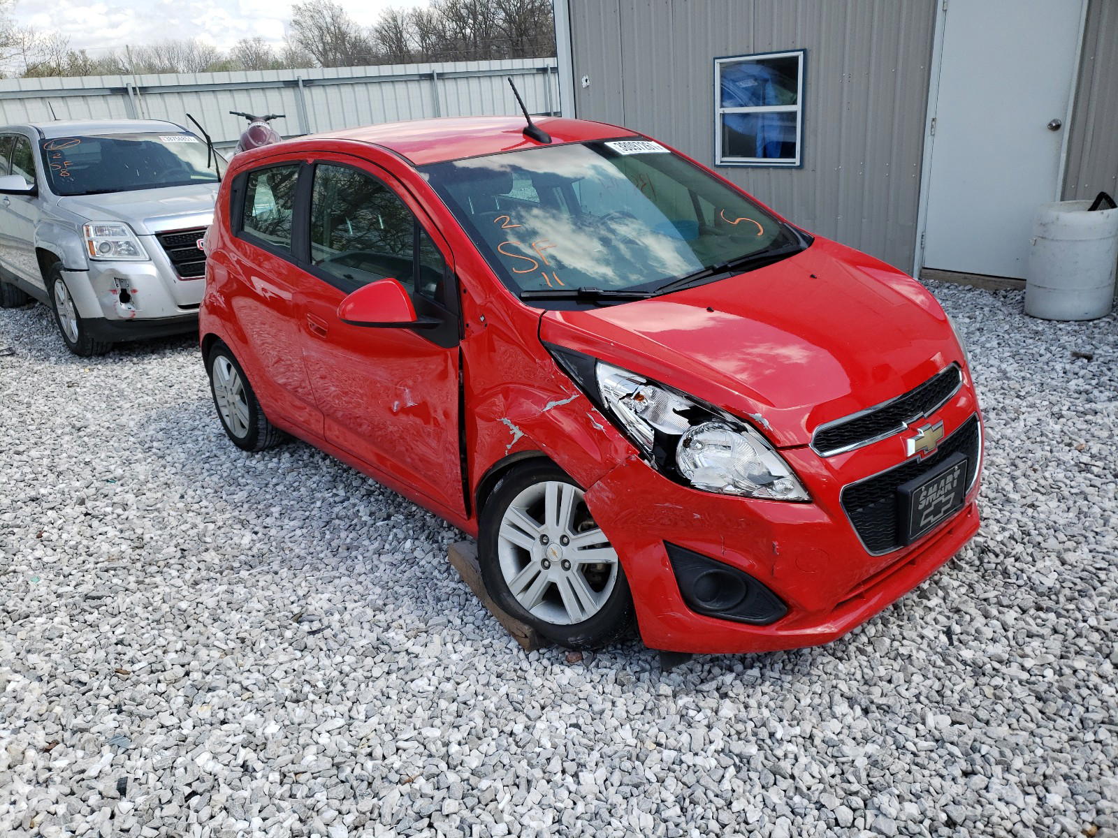 CHEVROLET SPARK 1LT 2014 with VIN KL8CD6S95EC556612 - Photo from auction