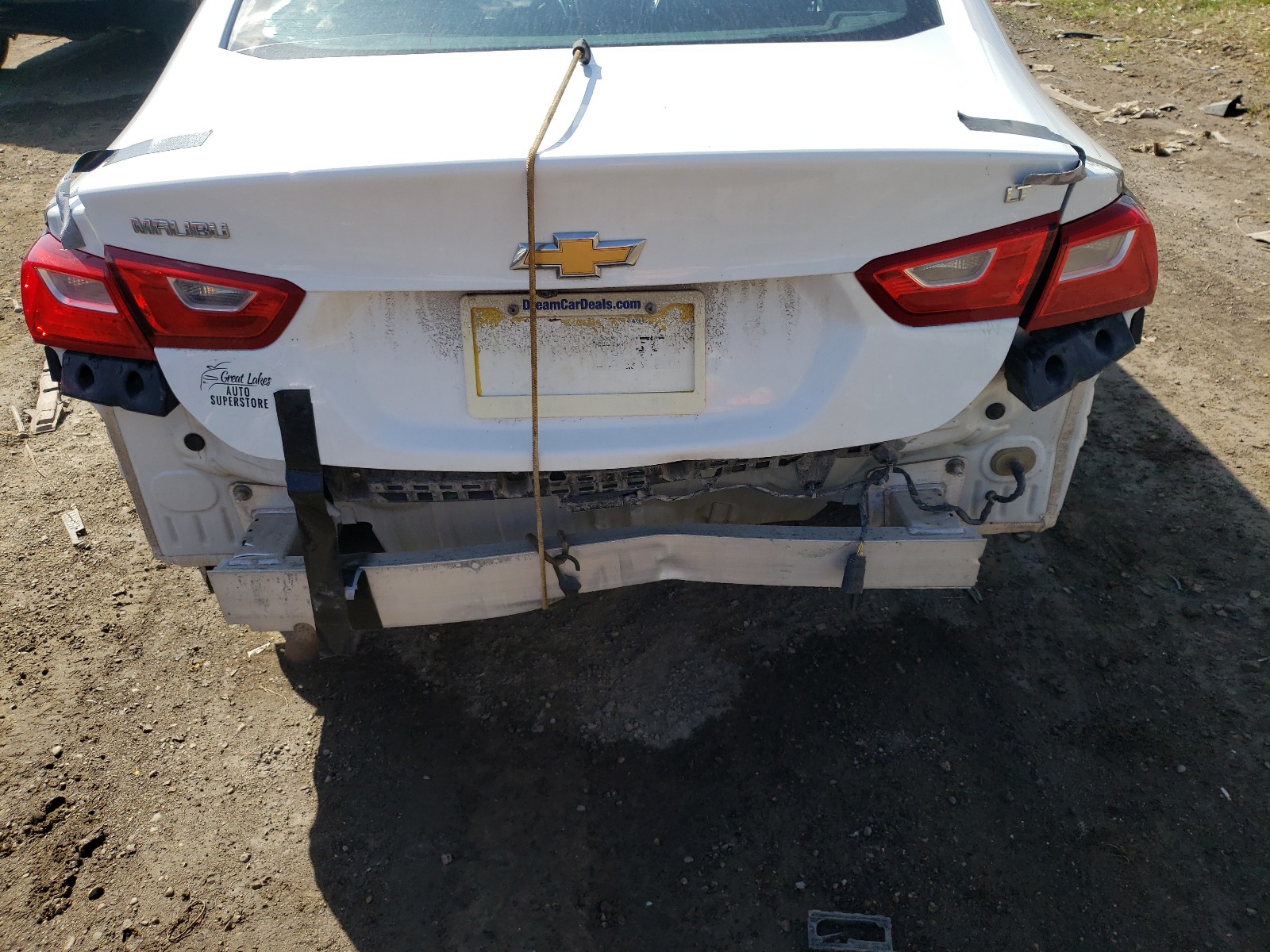 Photo 9 from auction – 2016 CHEVROLET MALIBU LT with VIN 1G1ZE5ST2GF333975
