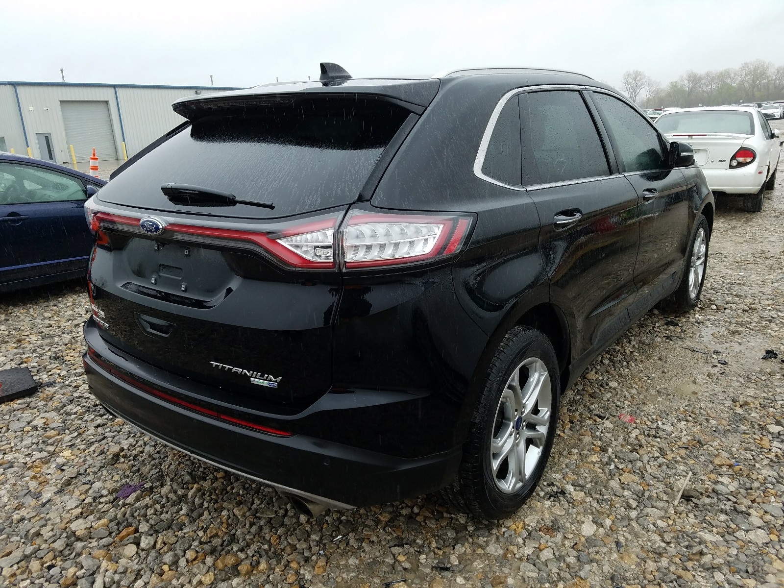 Zdjęcie 4 z aukcji – 2017 FORD EDGE TITAN z VIN 2FMPK4K92HBC13288