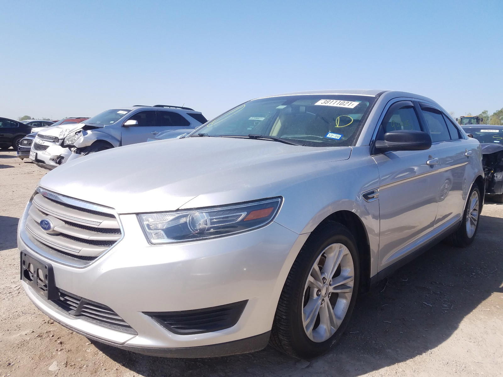 Photo 2 from auction – 2015 FORD TAURUS SE with VIN 1FAHP2D81FG155334