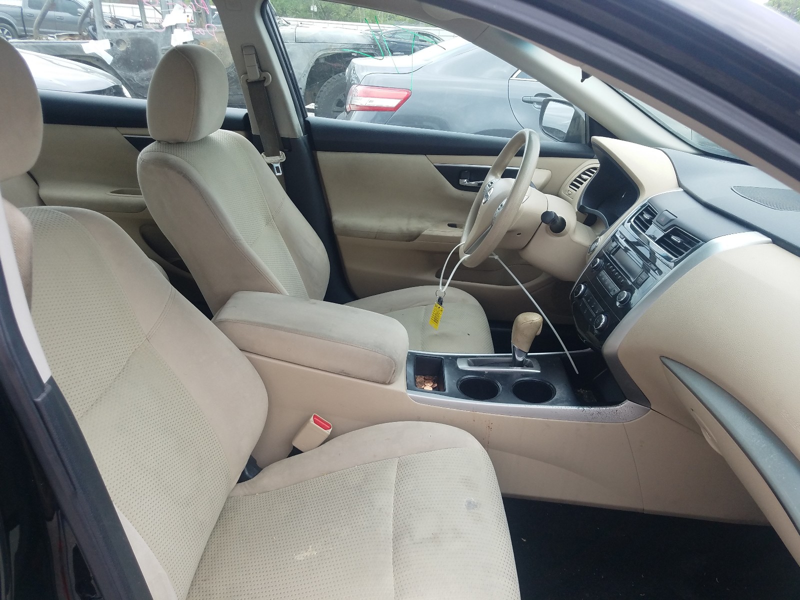 Photo 5 from auction – 2015 NISSAN ALTIMA 2.5 with VIN 1N4AL3AP0FN301507