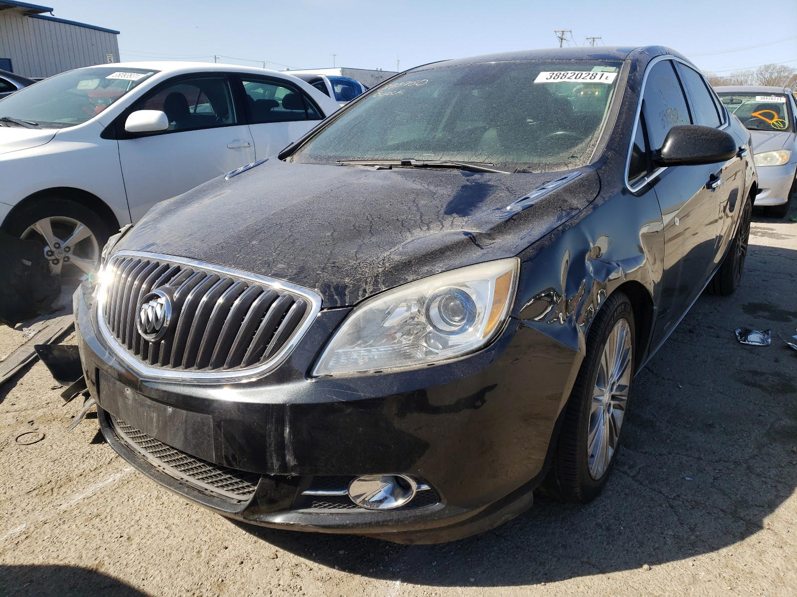Photo 2 from auction – 2014 BUICK VERANO with VIN 1G4PP5SK2E4152427
