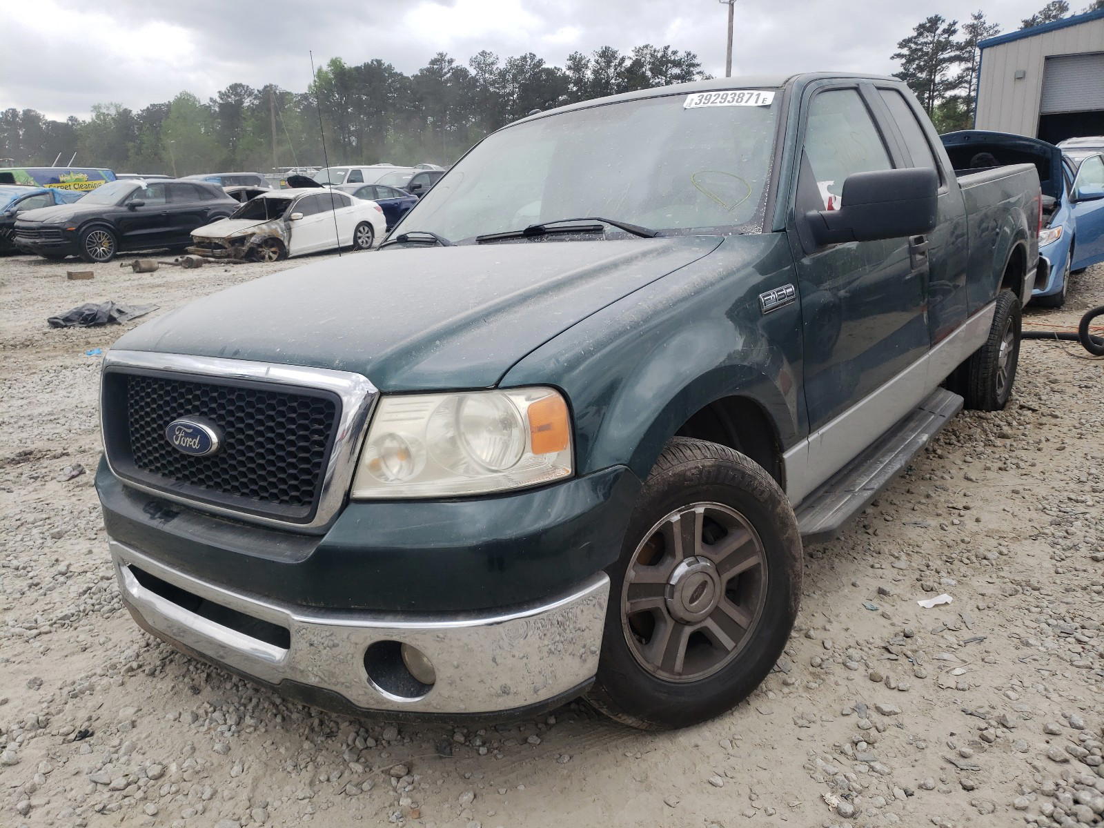 Photo 2 from auction – 2007 FORD F150 with VIN 1FTRX12W87FA64367