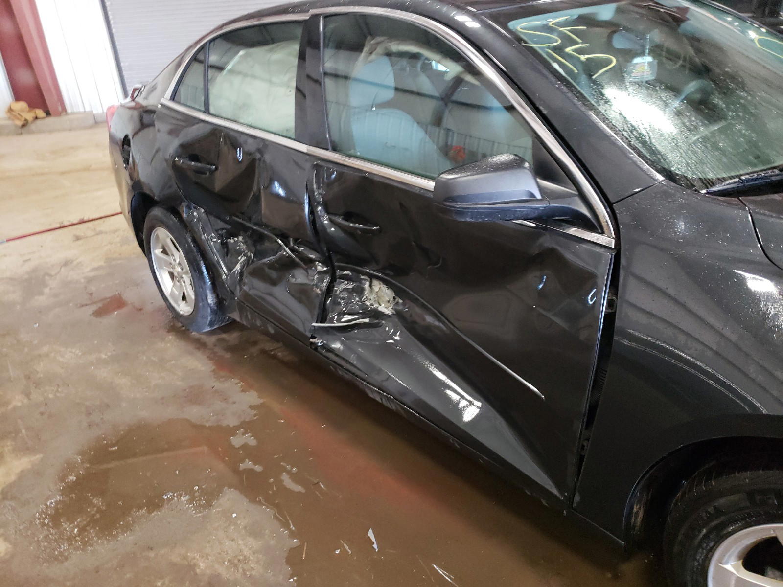 Photo 9 from auction – 2015 CHEVROLET MALIBU LS with VIN 1G11B5SL5FF208487
