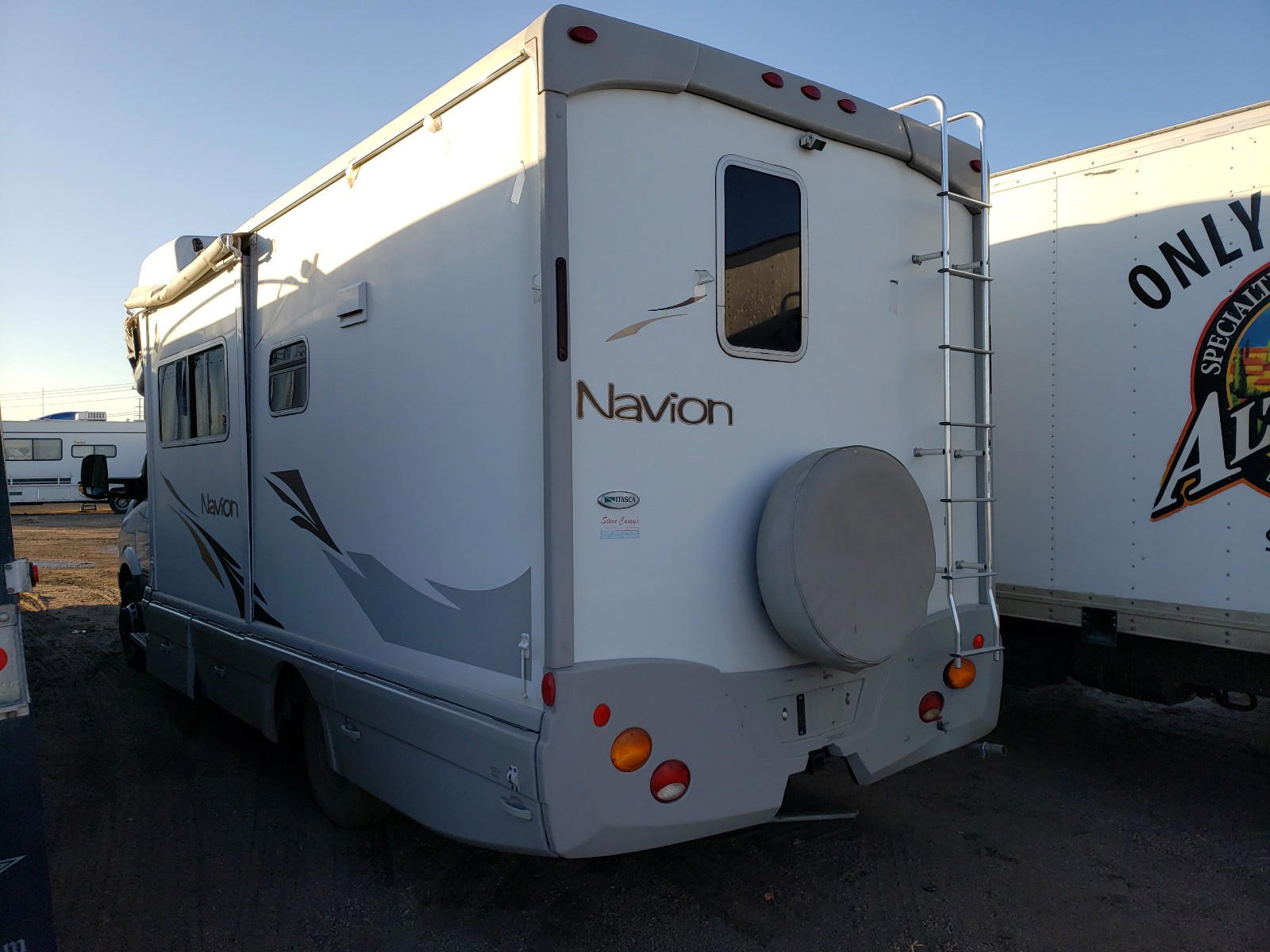 Photo 3 from auction – 2008 WINNEBAGO ITASCA with VIN WDXPF445379341336