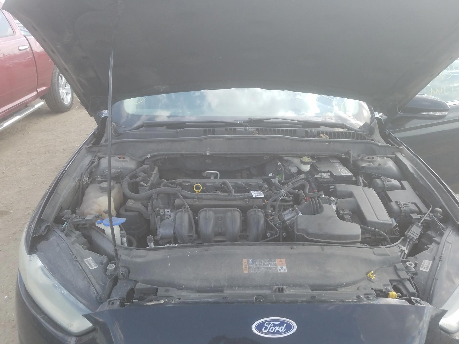Photo 7 from auction – 2016 FORD FUSION SE with VIN 3FA6P0H70GR256100