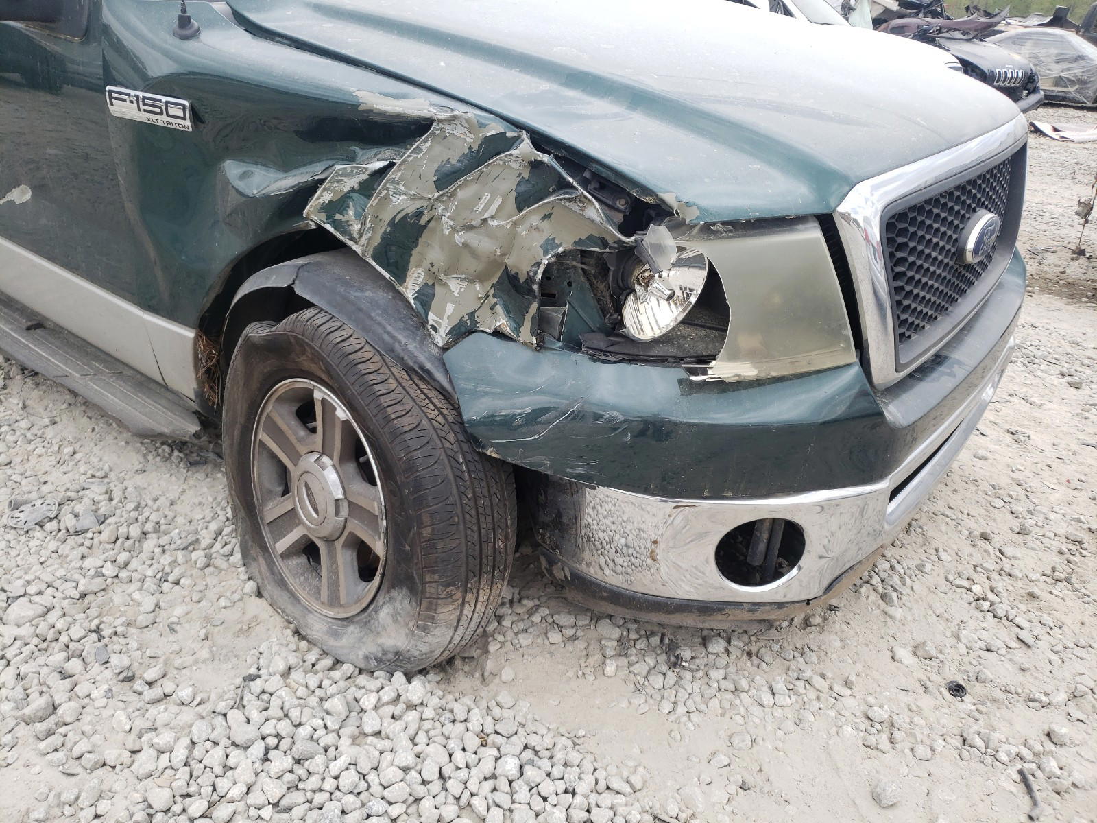 Photo 9 from auction – 2007 FORD F150 with VIN 1FTRX12W87FA64367