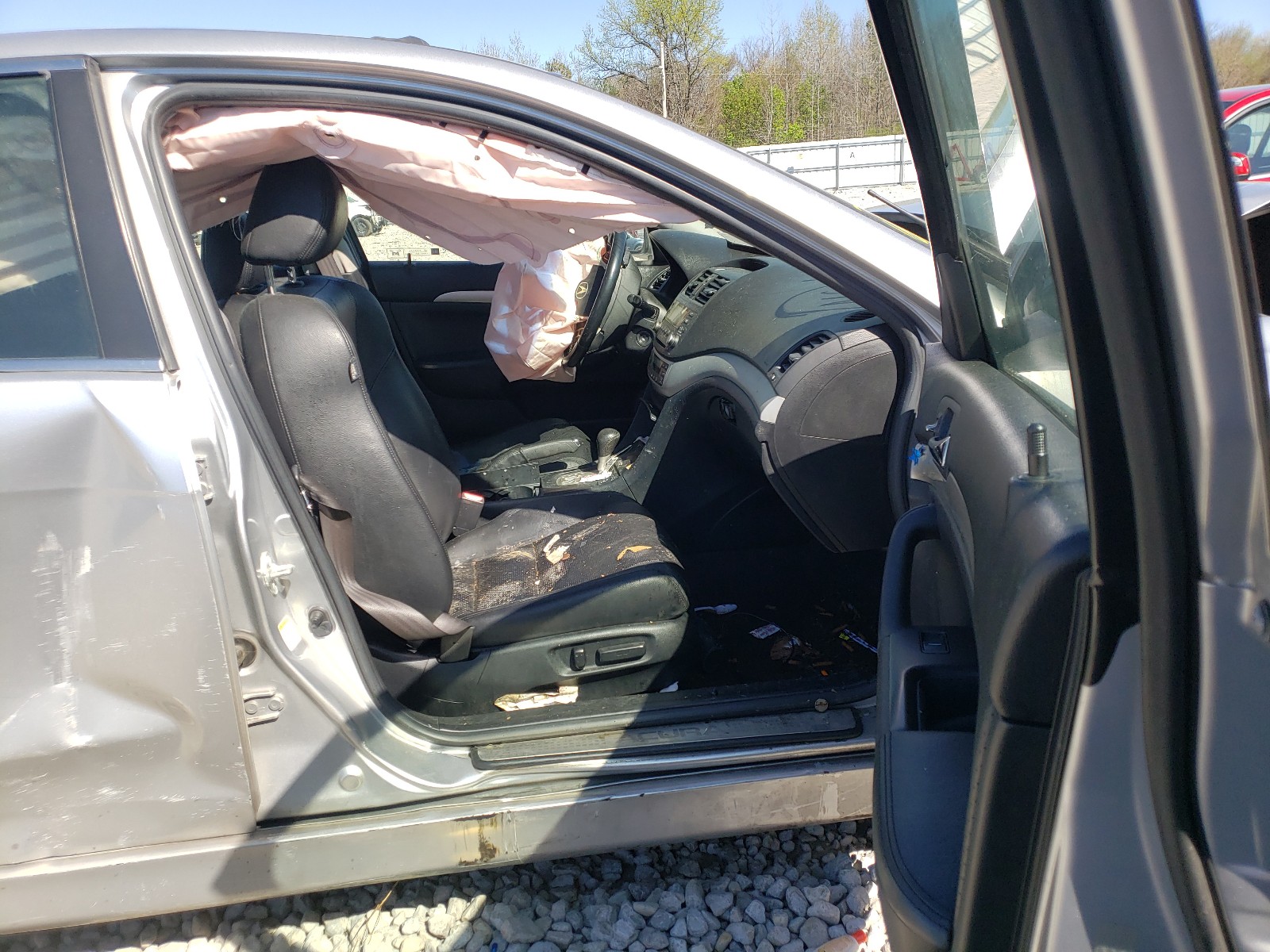 Photo 5 from auction – 2006 ACURA TSX with VIN JH4CL96846C004595