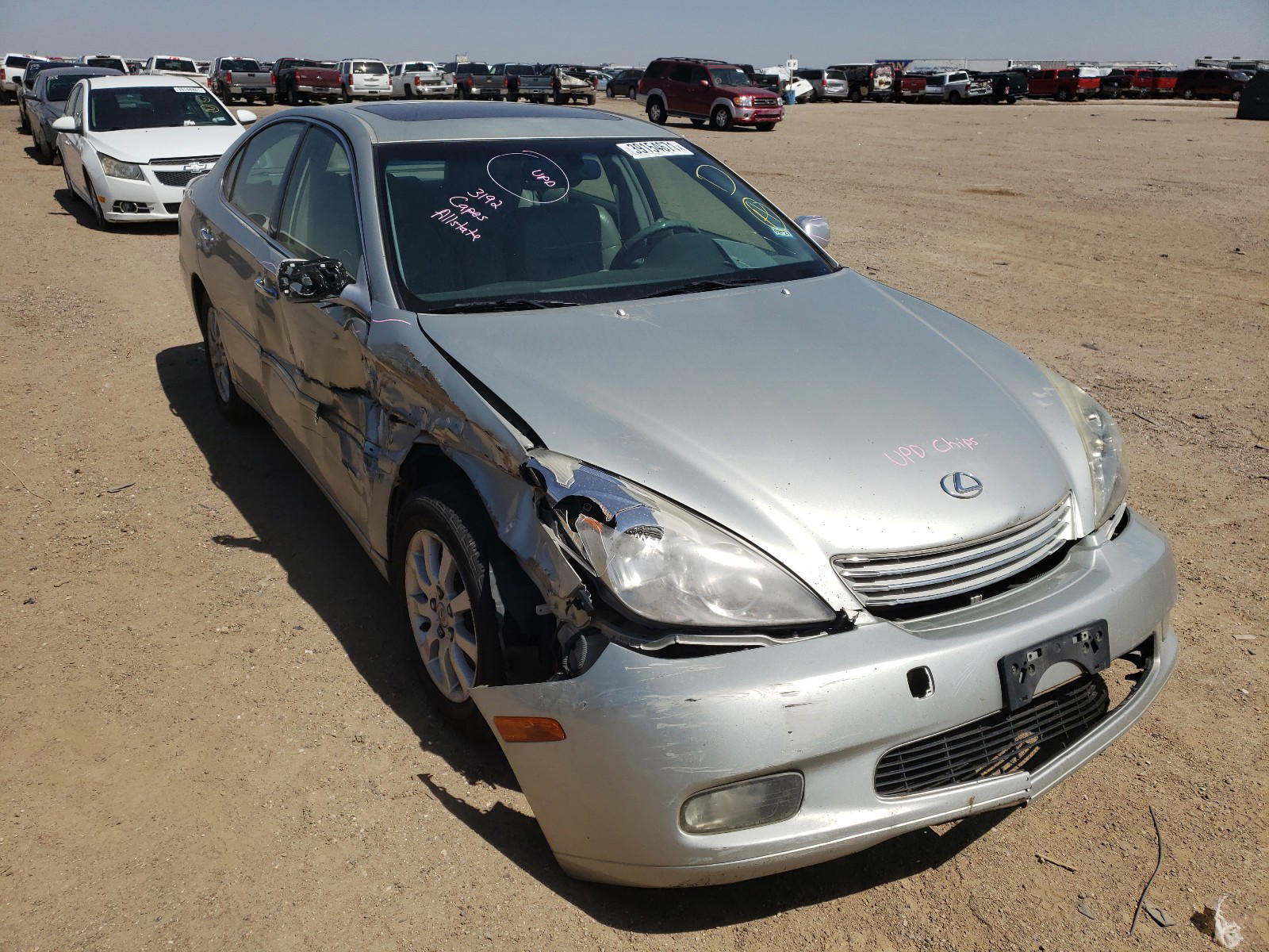 LEXUS ES 330 2004 with VIN JTHBA30G645034892 - Photo from auction