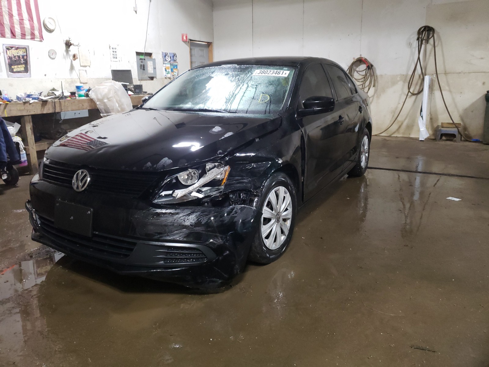 Photo 2 from auction – 2011 VOLKSWAGEN JETTA BASE with VIN 3VW2K7AJ3BM310918