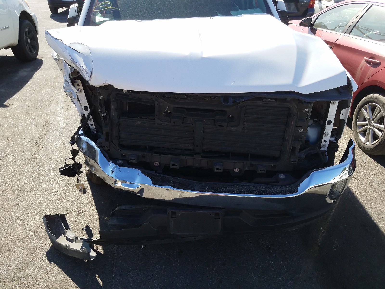 Photo 13 from auction – 2018 CHEVROLET SILVERADO with VIN 3GCPCRECXJG489260