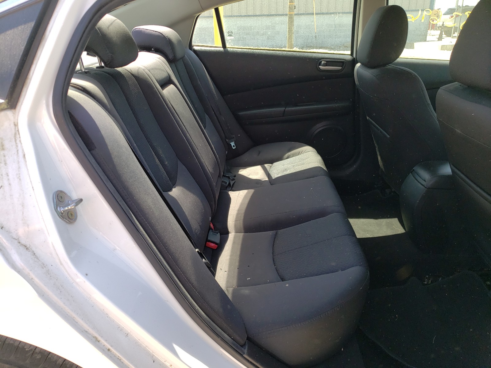 Photo 6 from auction – 2011 MAZDA 6 I with VIN 1YVHZ8BHXB5M03395