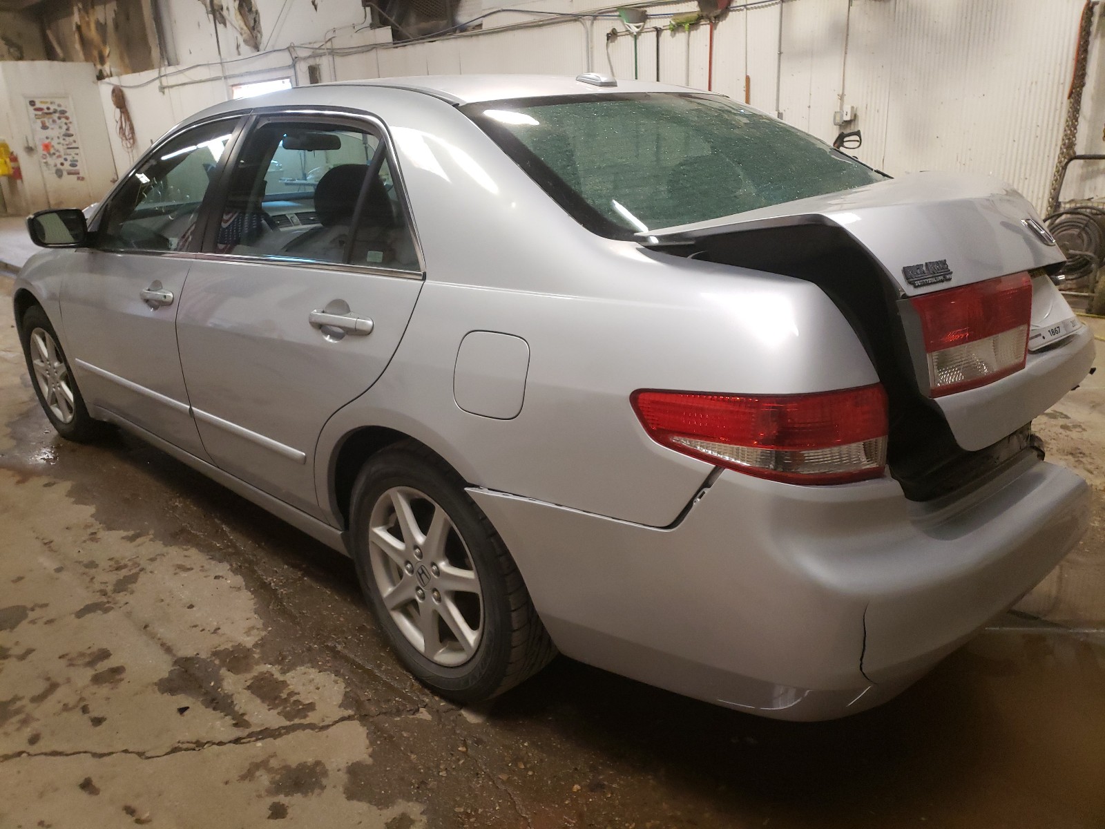 Photo 3 from auction – 2004 HONDA ACCORD EX with VIN 1HGCM66534A037830
