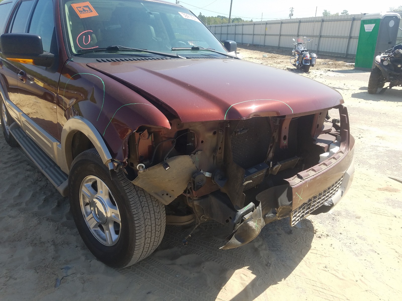 Zdjęcie 9 z aukcji – 2006 FORD EXPEDITION z VIN 1FMPU17516LA39158