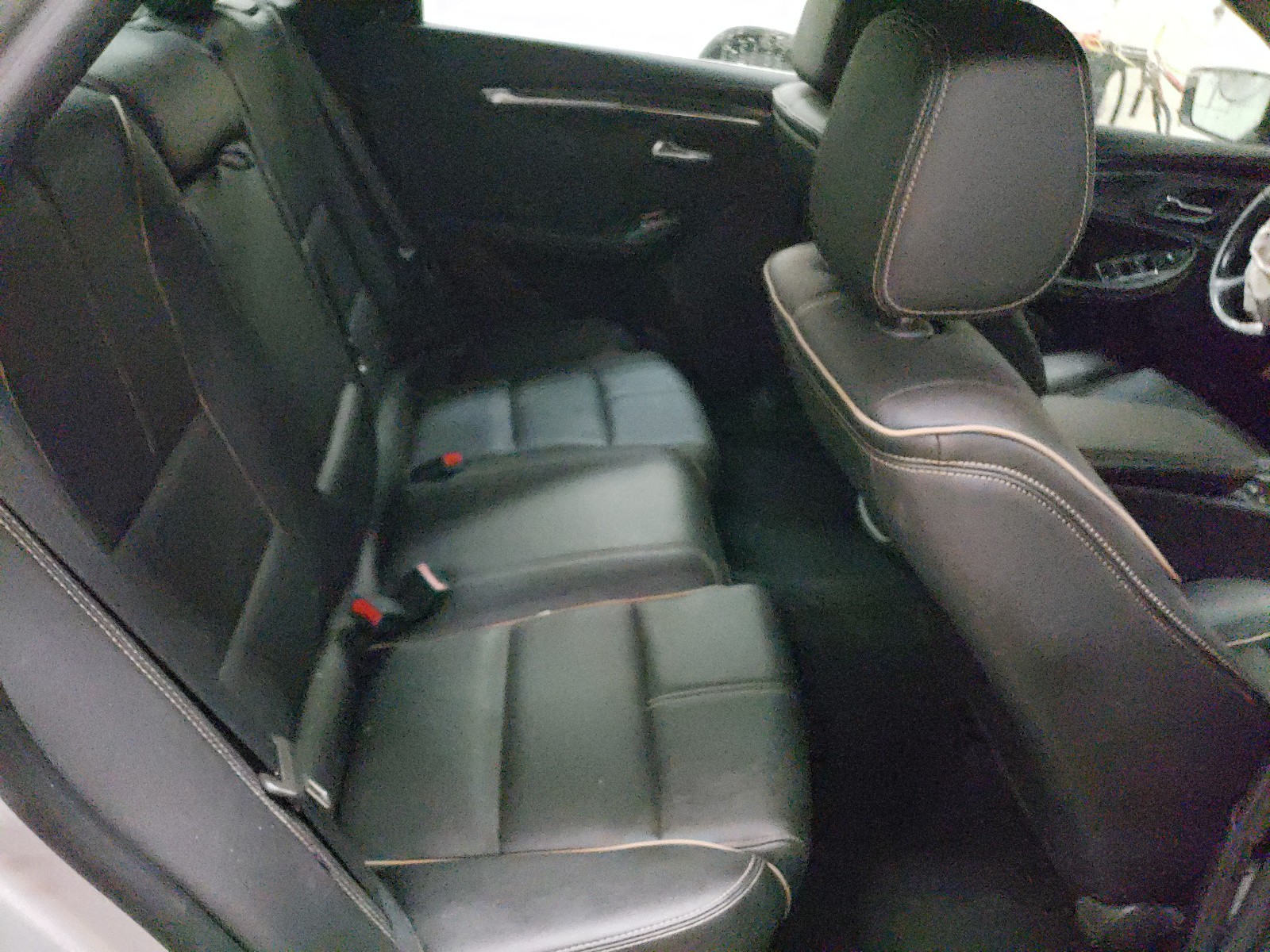 Photo 6 from auction – 2019 CHEVROLET IMPALA PRE with VIN 2G1105S36K9142234