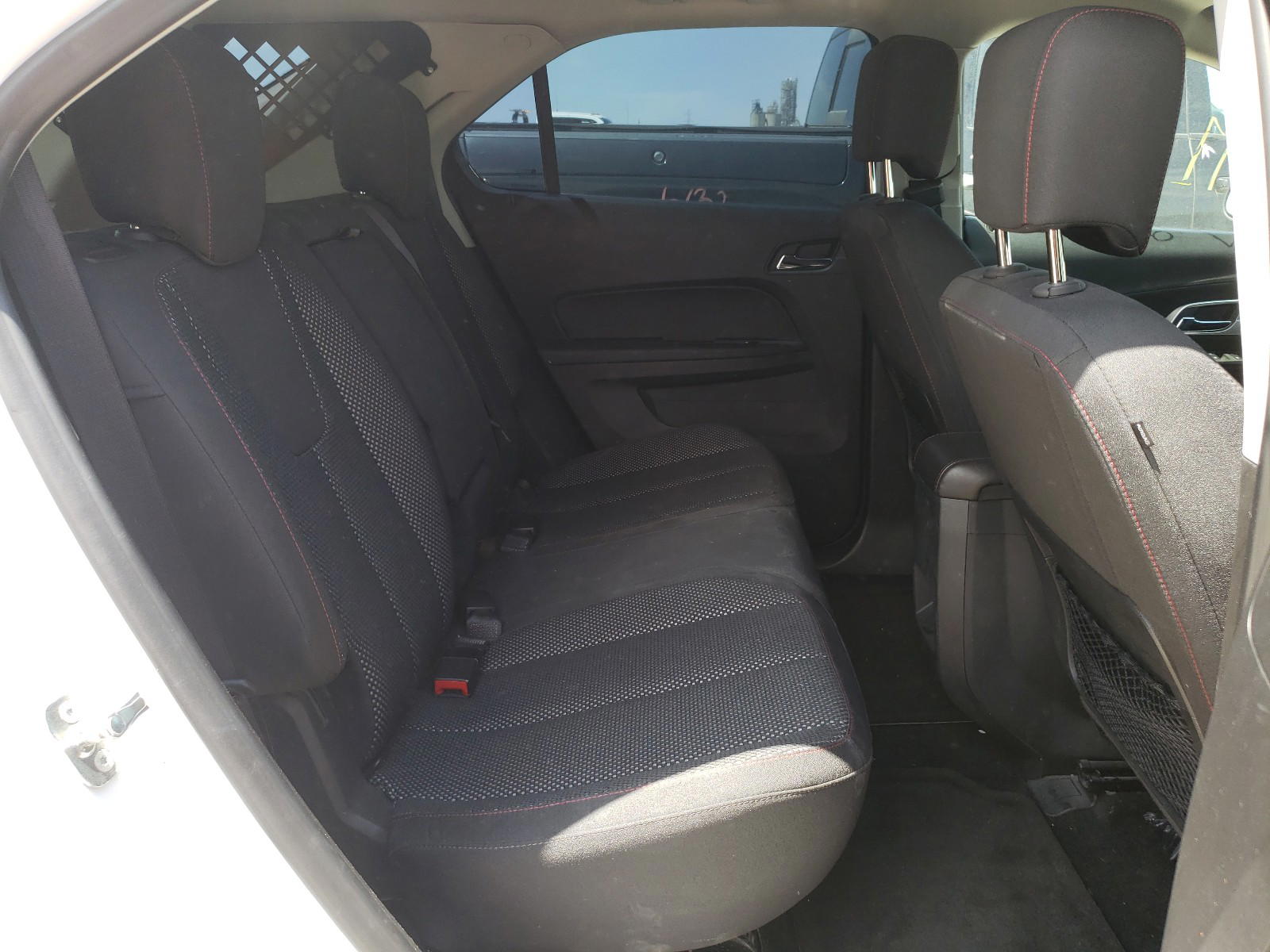 Photo 6 from auction – 2015 CHEVROLET EQUINOX LS with VIN 2GNFLEEK6F6239178
