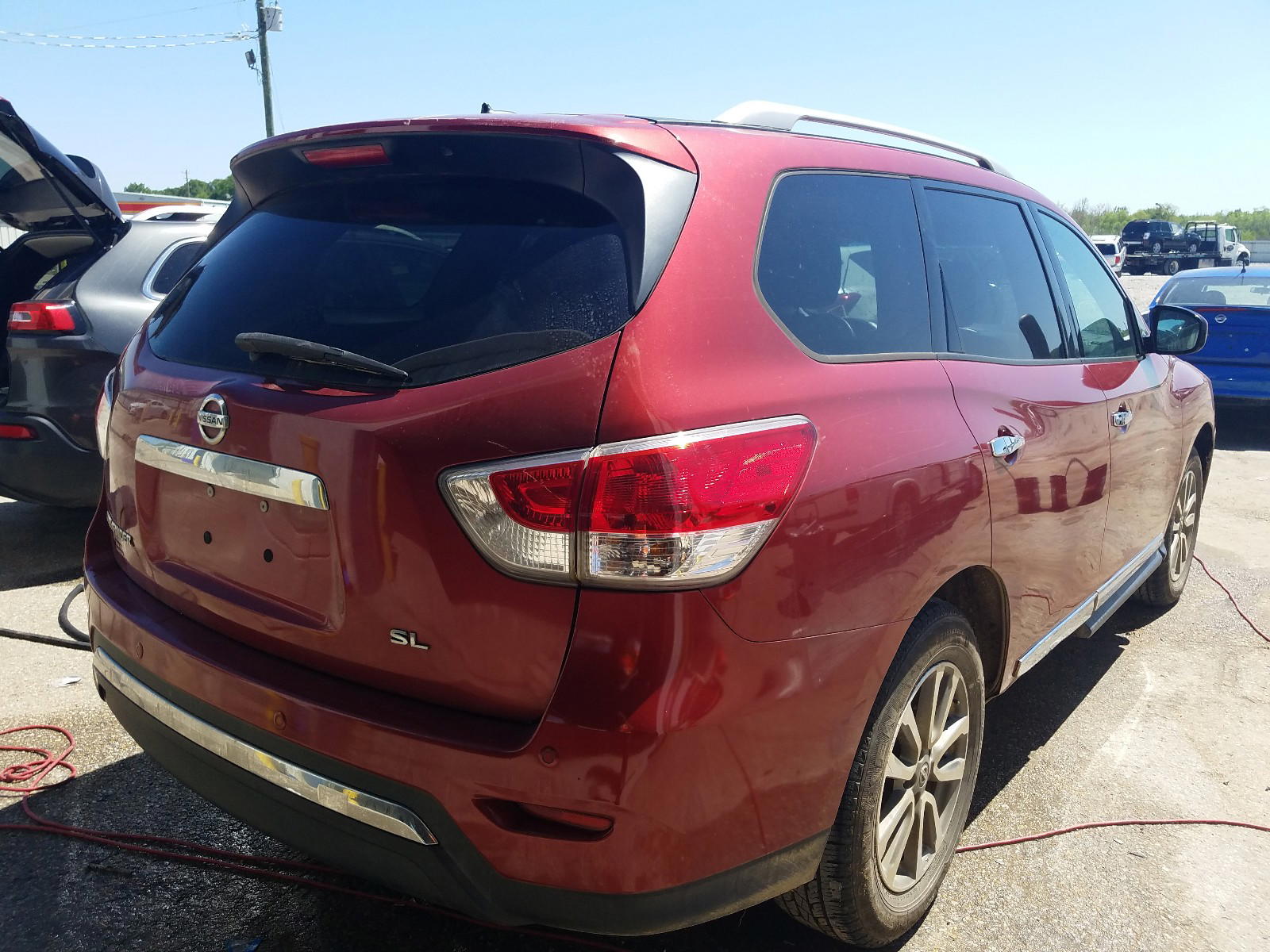 Photo 4 from auction – 2013 NISSAN PATHFINDER with VIN 5N1AR2MN8DC619473