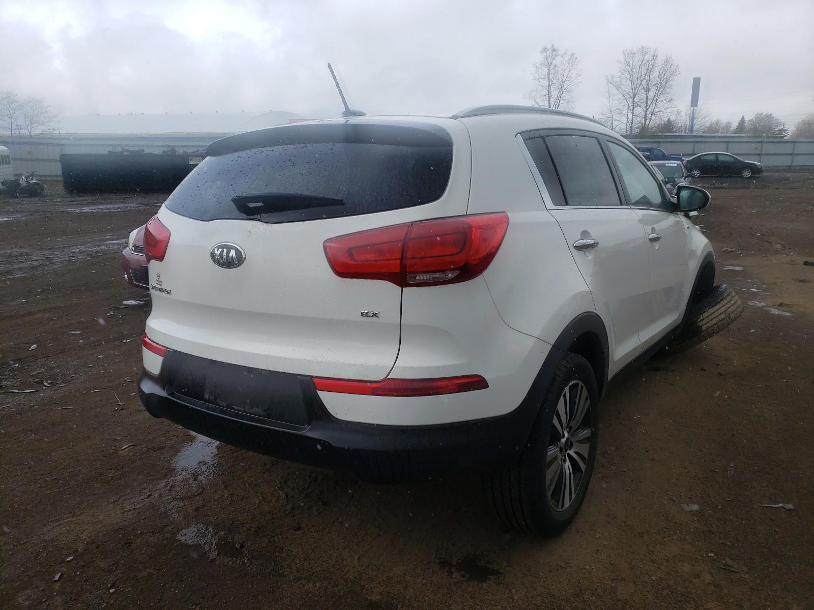 Photo 4 from auction – 2016 KIA SPORTAGE E with VIN KNDPCCAC7G7874508