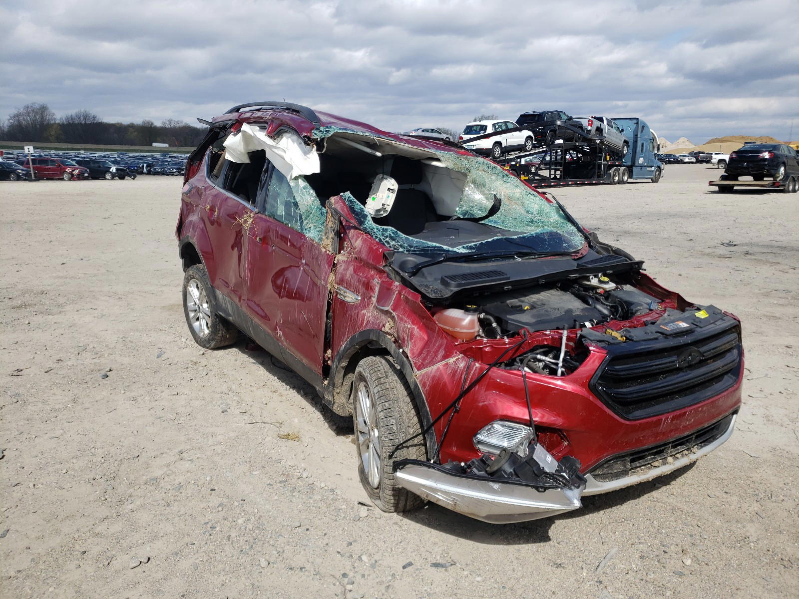 Photo 9 from auction – 2017 FORD ESCAPE SE with VIN 1FMCU0GD5HUB40457