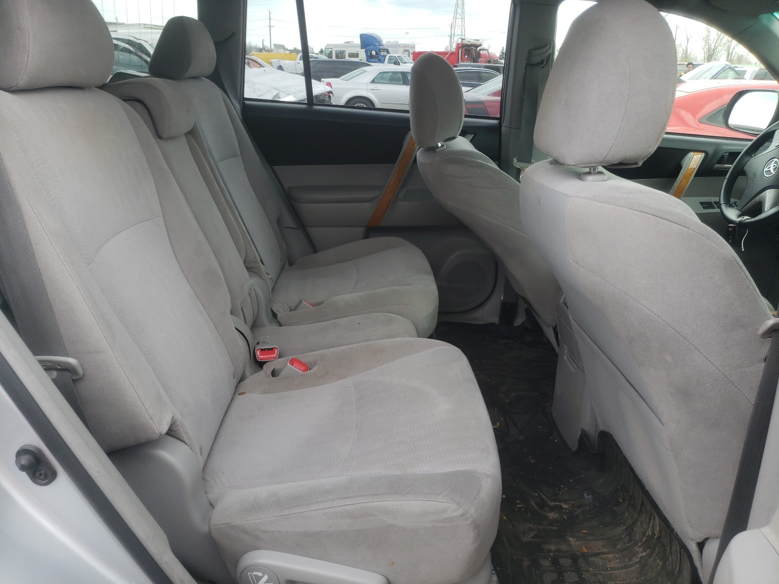 Photo 6 from auction – 2010 TOYOTA HIGHLANDER with VIN JTEBW3EH9A2041042