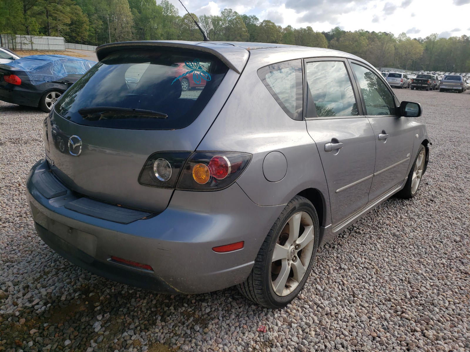 Photo 4 from auction – 2006 MAZDA MAZDA3 with VIN JM1BK143161431172
