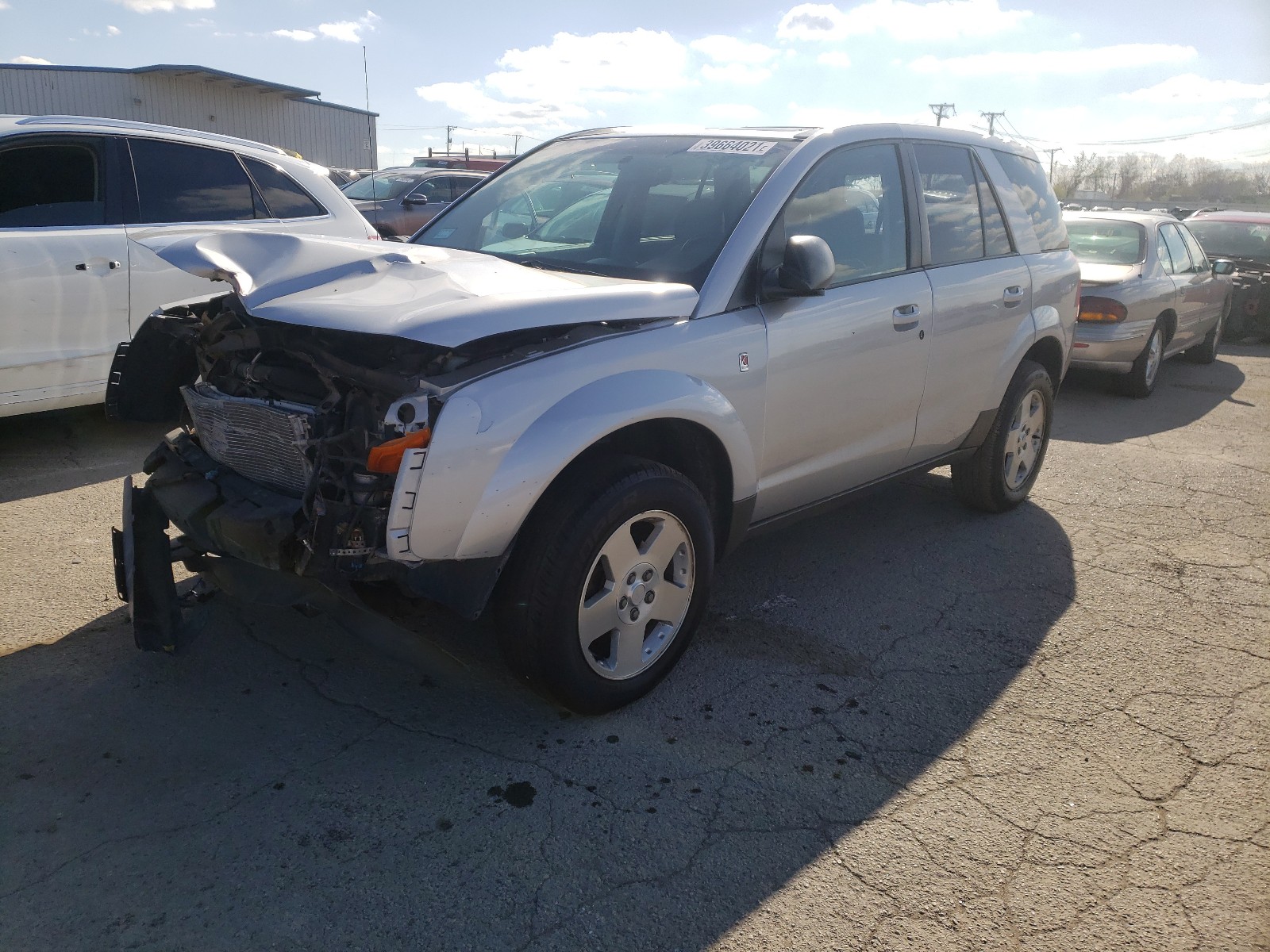 Photo 2 from auction – 2004 SATURN VUE with VIN 5GZCZ53434S856724