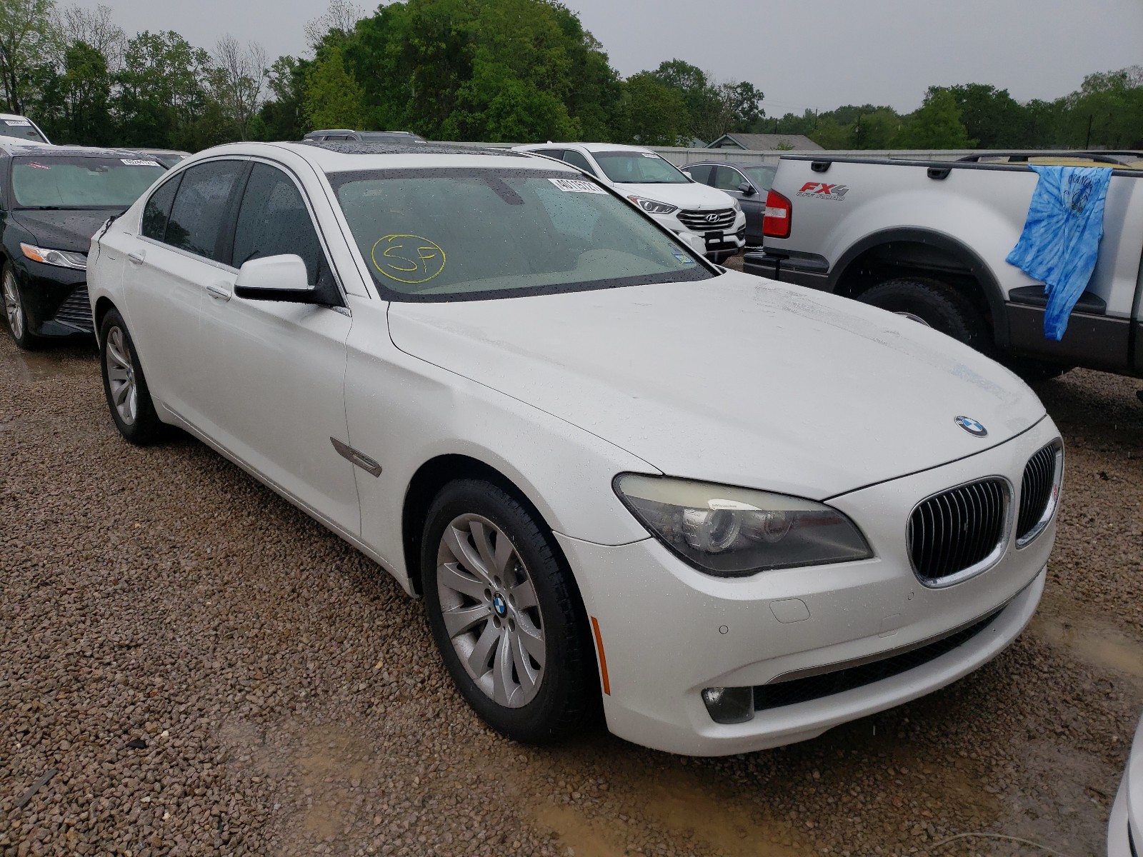 Photo 11 from auction – 2011 BMW 750 I with VIN WBAKA8C57BCY36477