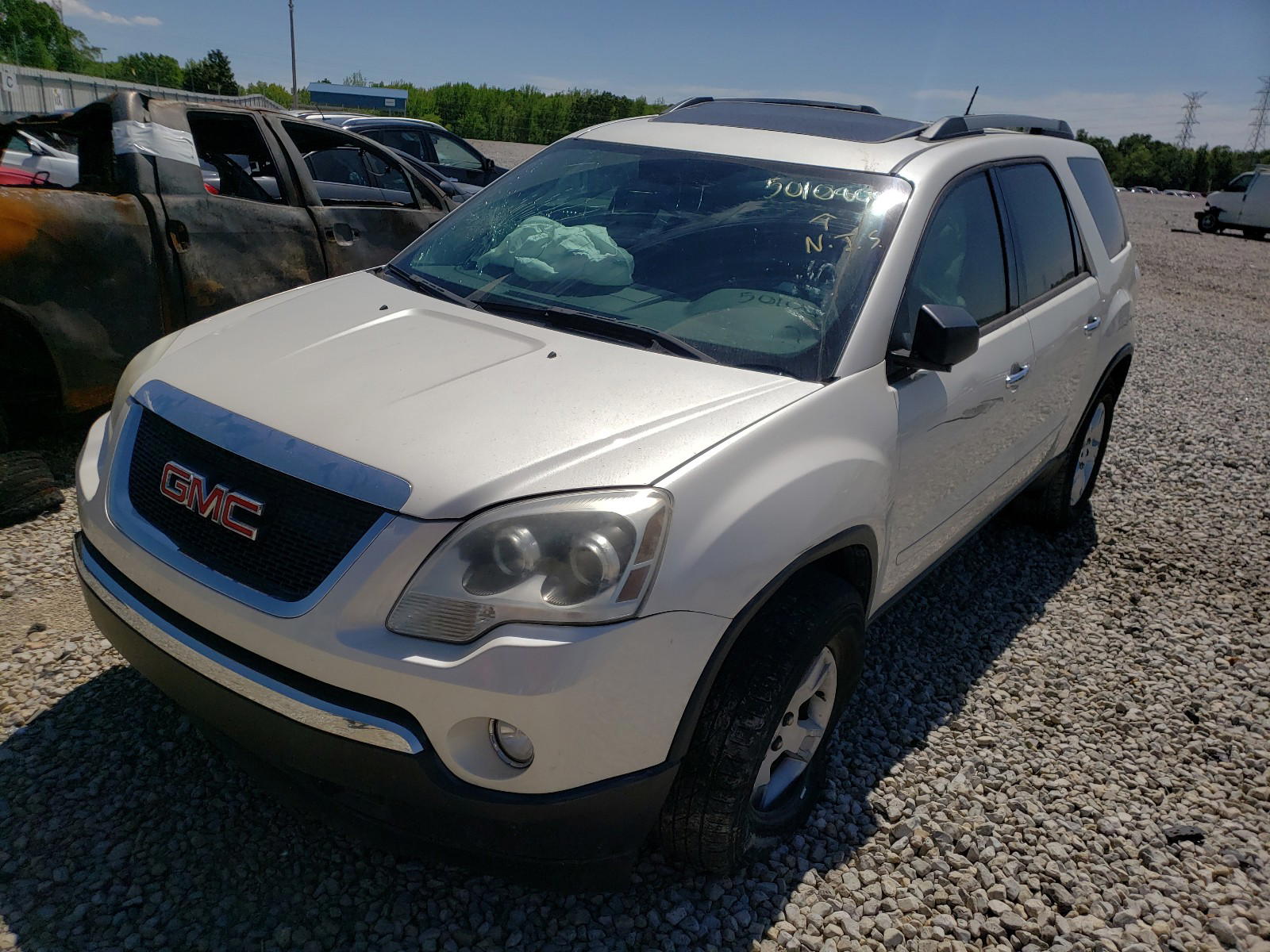 Photo 2 from auction – 2010 GMC ACADIA with VIN 1GKLRLED7AJ187382