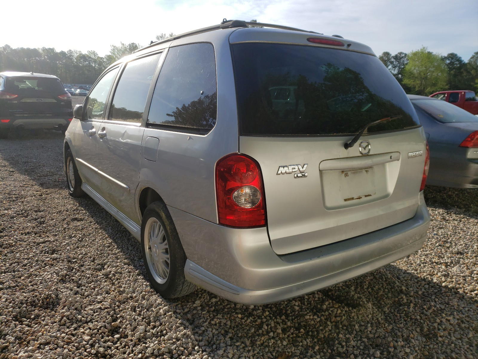 Photo 3 from auction – 2002 MAZDA MPV with VIN JM3LW28A520328402