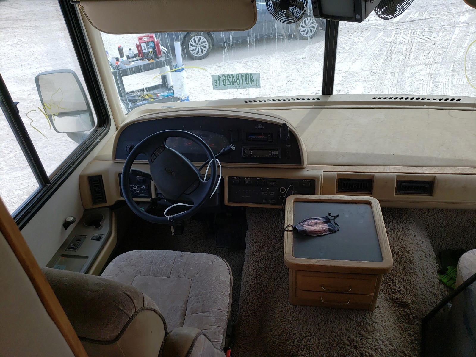 Photo 5 from auction – 2000 FORD F550 SUPER with VIN 1FCNF53S6Y0A07352