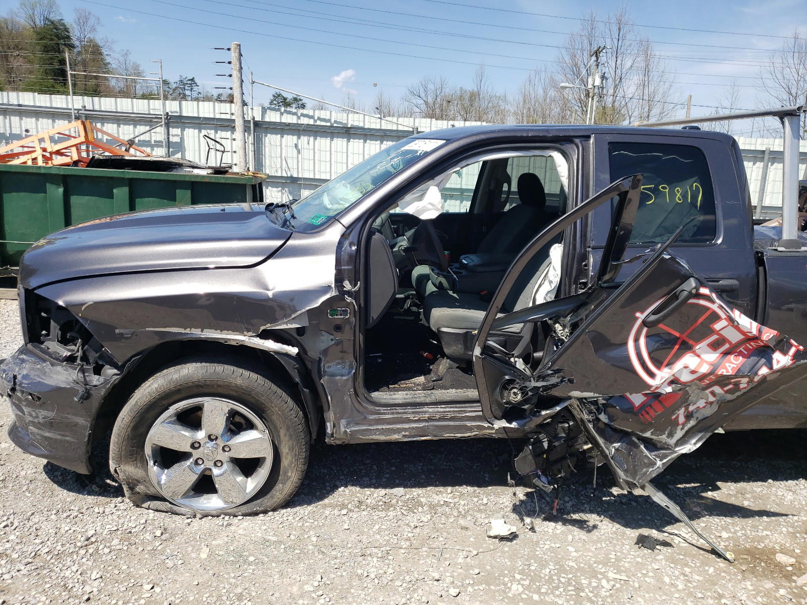 Photo 9 from auction – 2019 RAM 1500 CLASS with VIN 1C6RR7FT1KS607708