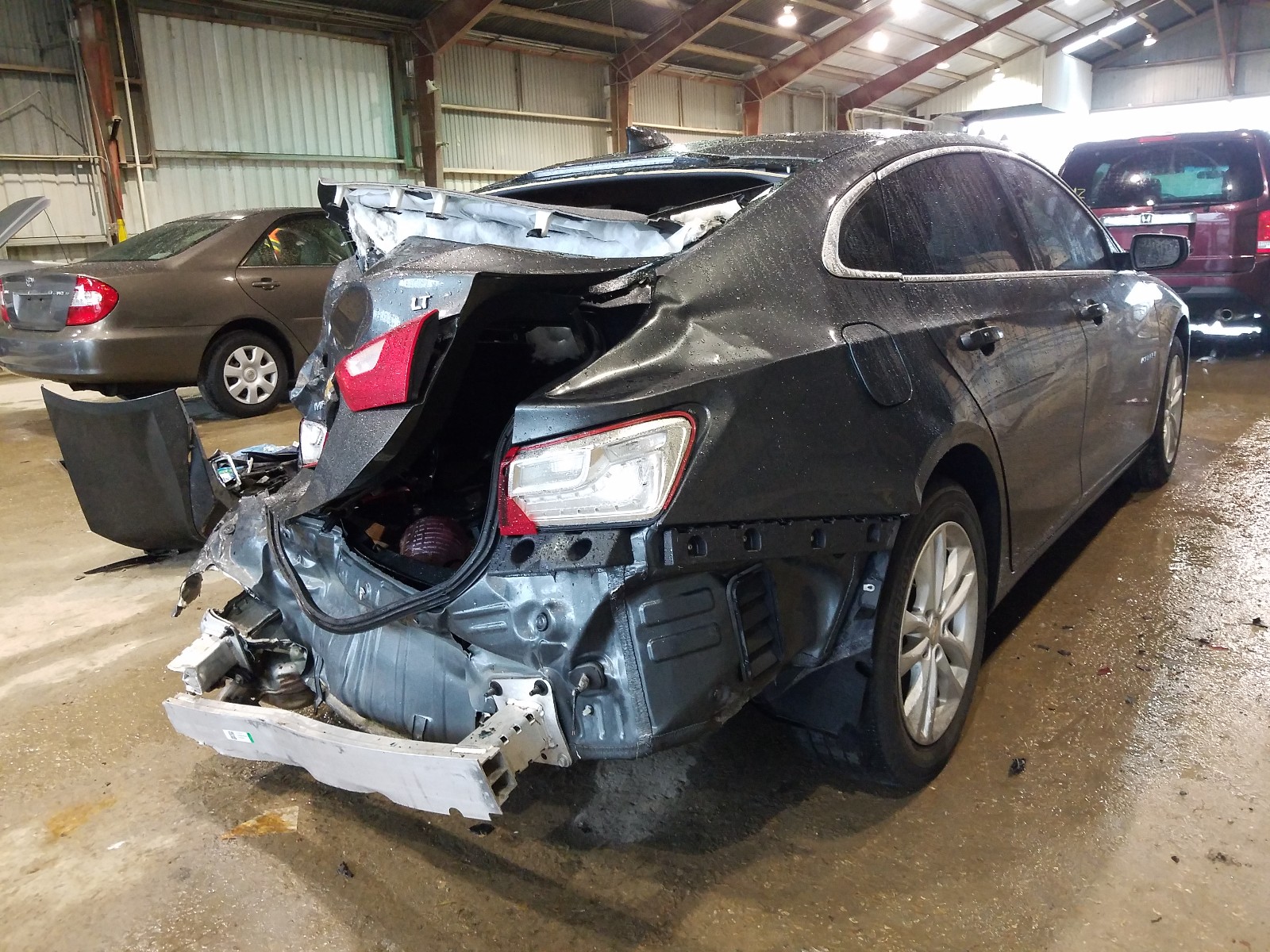Photo 4 from auction – 2018 CHEVROLET MALIBU LT with VIN 1G1ZD5ST6JF187512