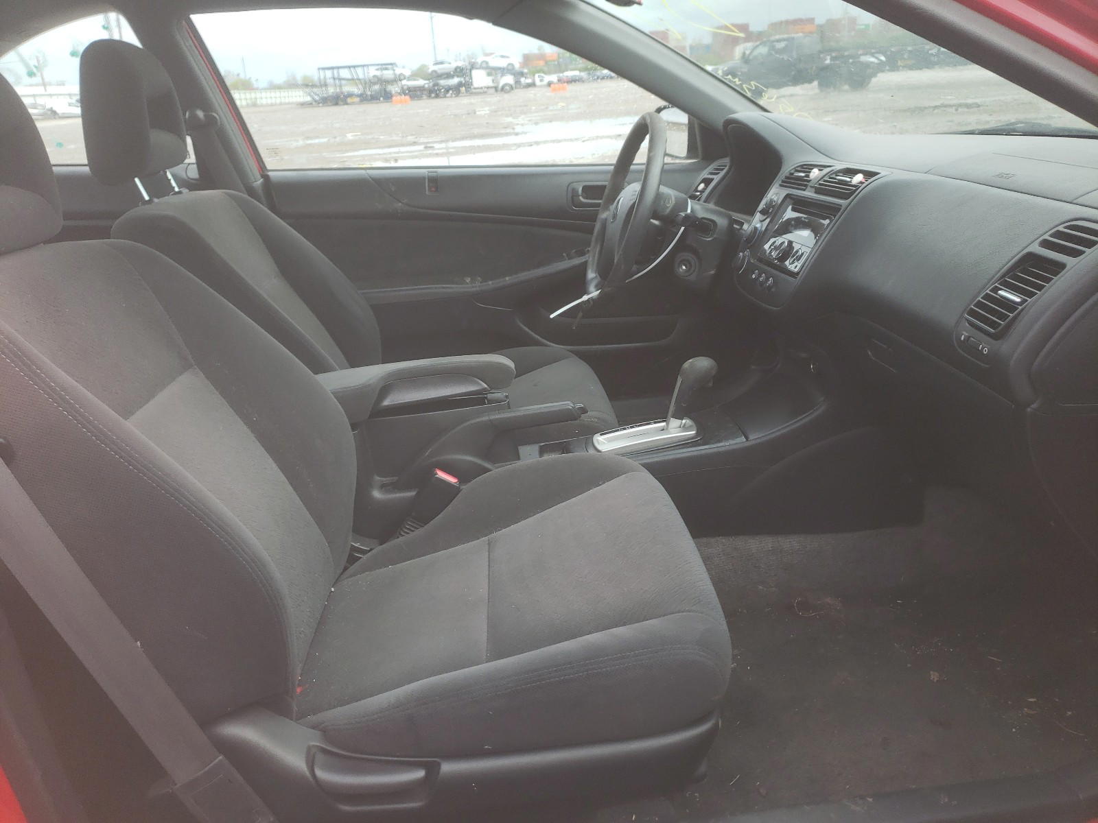 Photo 5 from auction – 2005 HONDA CIVIC with VIN 1HGEM22525L016187
