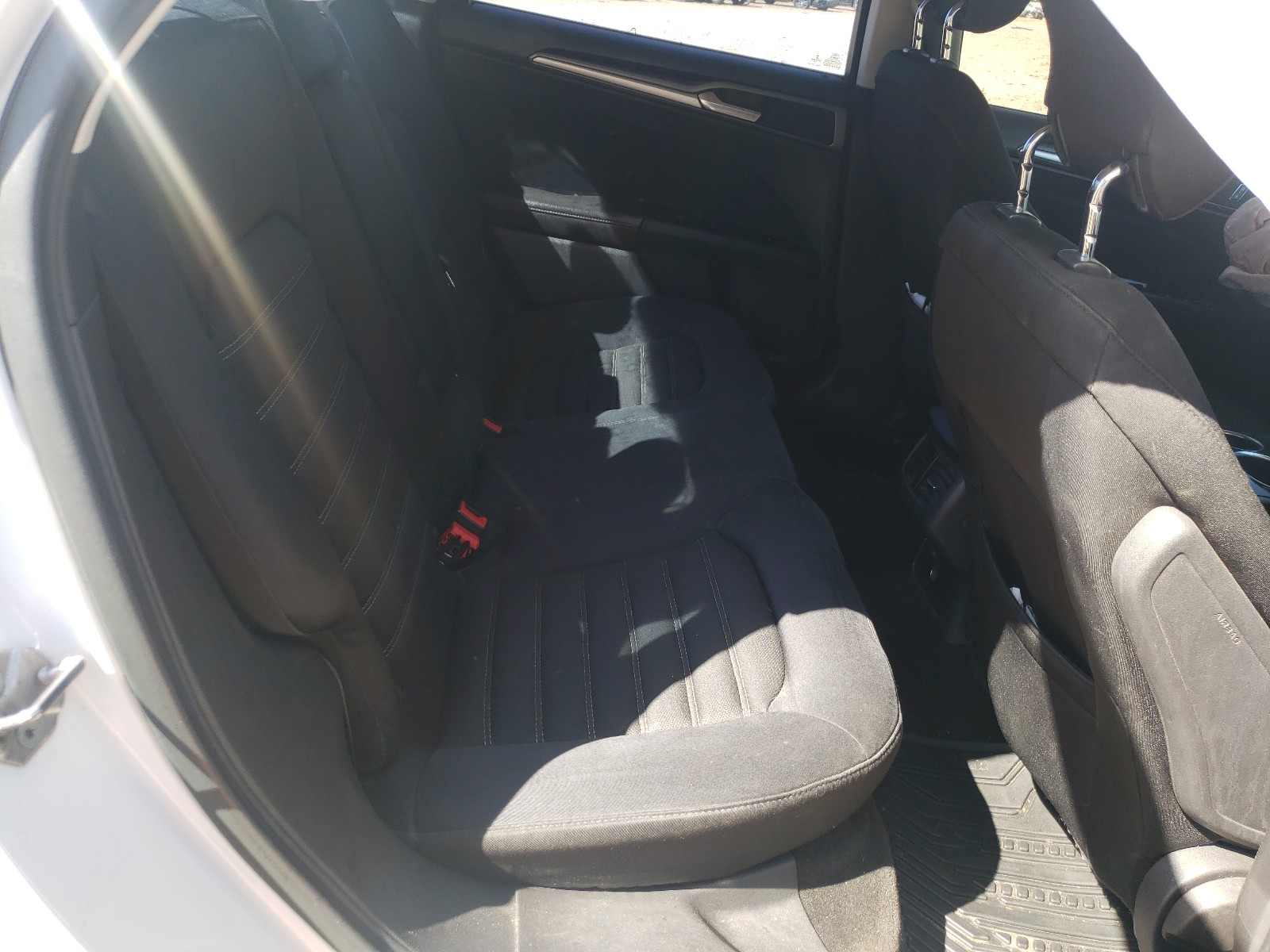 Photo 6 from auction – 2013 FORD FUSION SE with VIN 3FA6P0H72DR107229