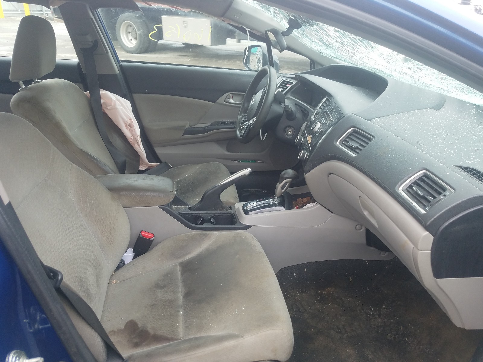 Photo 5 from auction – 2013 HONDA CIVIC LX with VIN 19XFB2F54DE266685