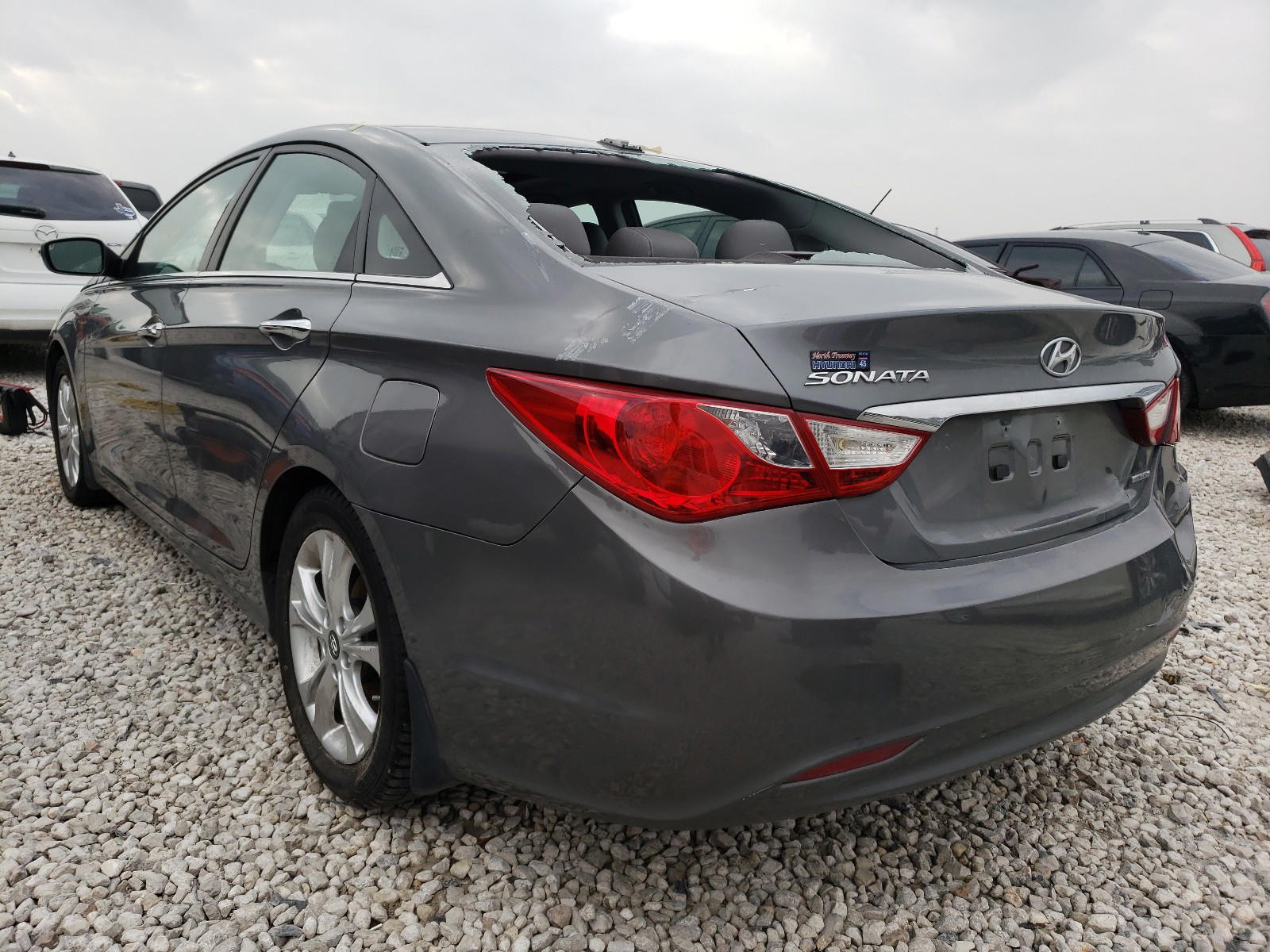 Photo 3 from auction – 2013 HYUNDAI SONATA SE with VIN 5NPEC4AC8DH665332